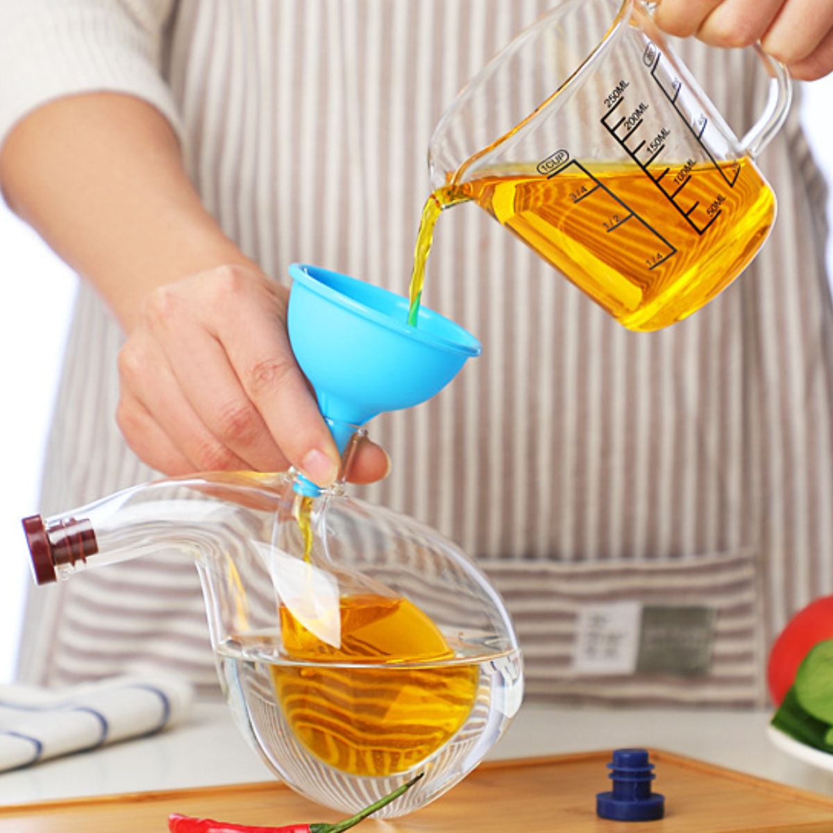 UWOT Küche Glas Öltopf liefert Gewürzflasche Küche kreative versiegelte Gewürzflasche Mehrzweck-Ölkännchen Haushalt