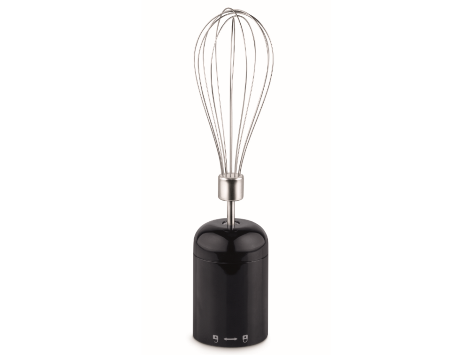 Czarny mikser ręczny z końcówką do ubijania. Jest na białym tle.