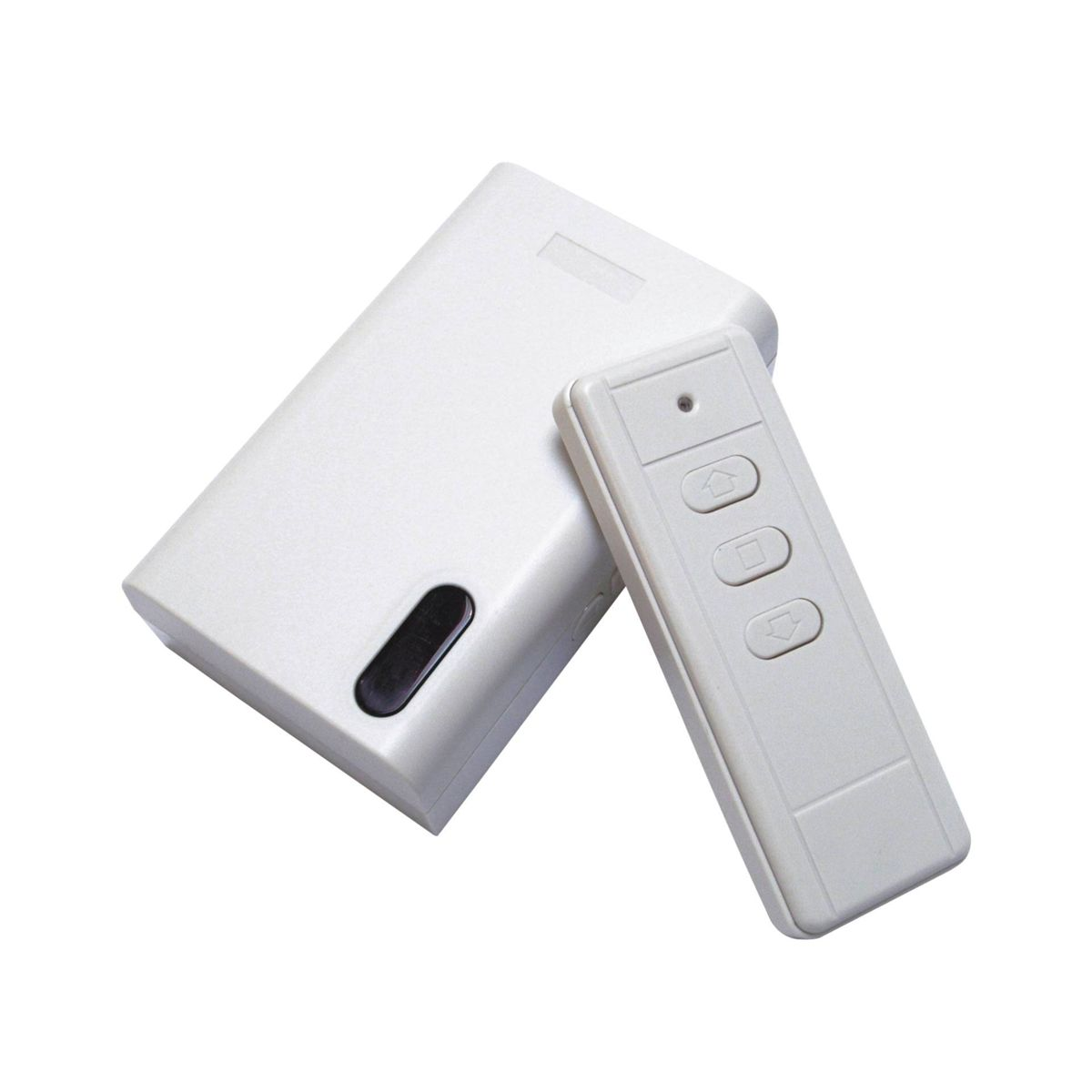 Biały pilot i białe prostokątne urządzenie, prawdopodobnie do sterowania żaluzjami lub zasłonami.