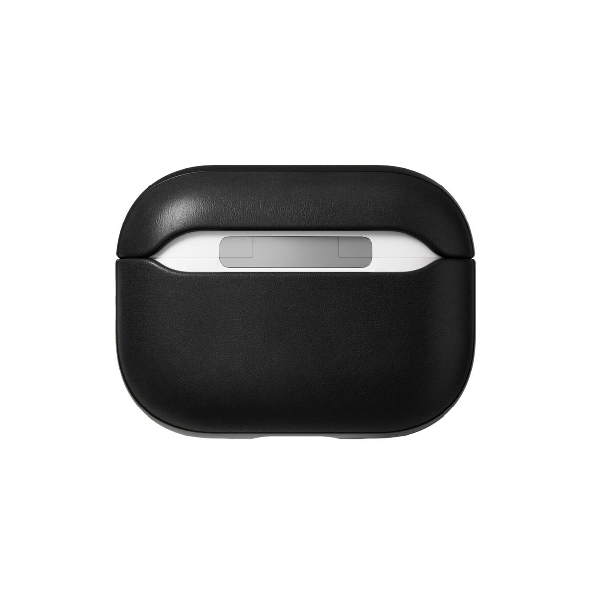Una custodia in pelle nera per AirPods, con l'area della porta di ricarica visibile.