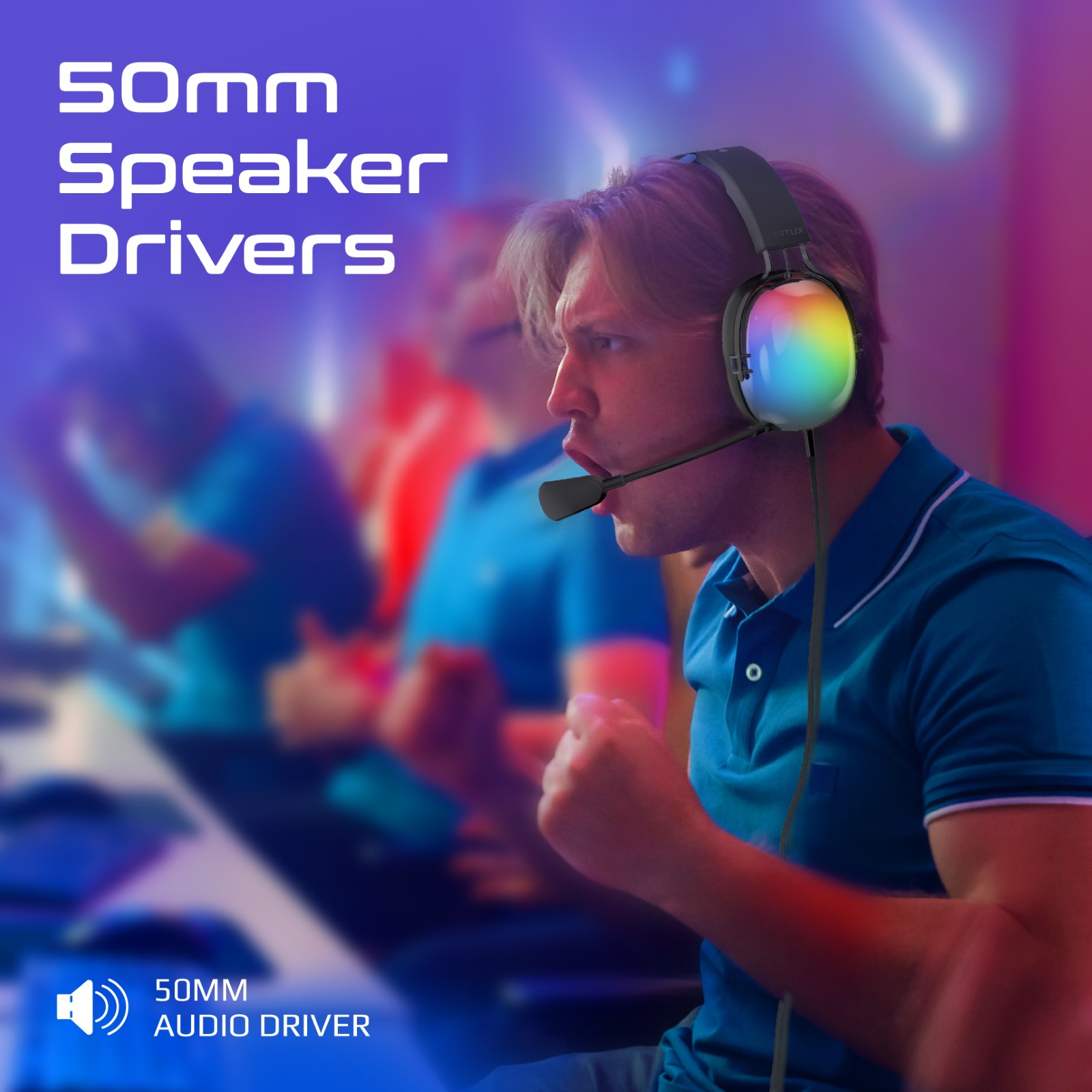Hombre con auriculares gaming y micrófono, texto: Controladores de altavoz 50 mm.