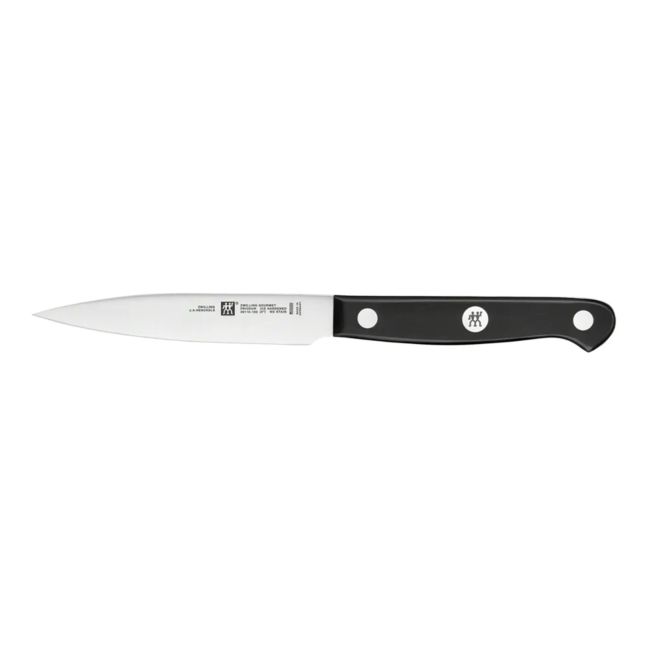 Ein Küchenmesser mit schwarzem Griff und silberner Klinge, liegend auf weißem Hintergrund.