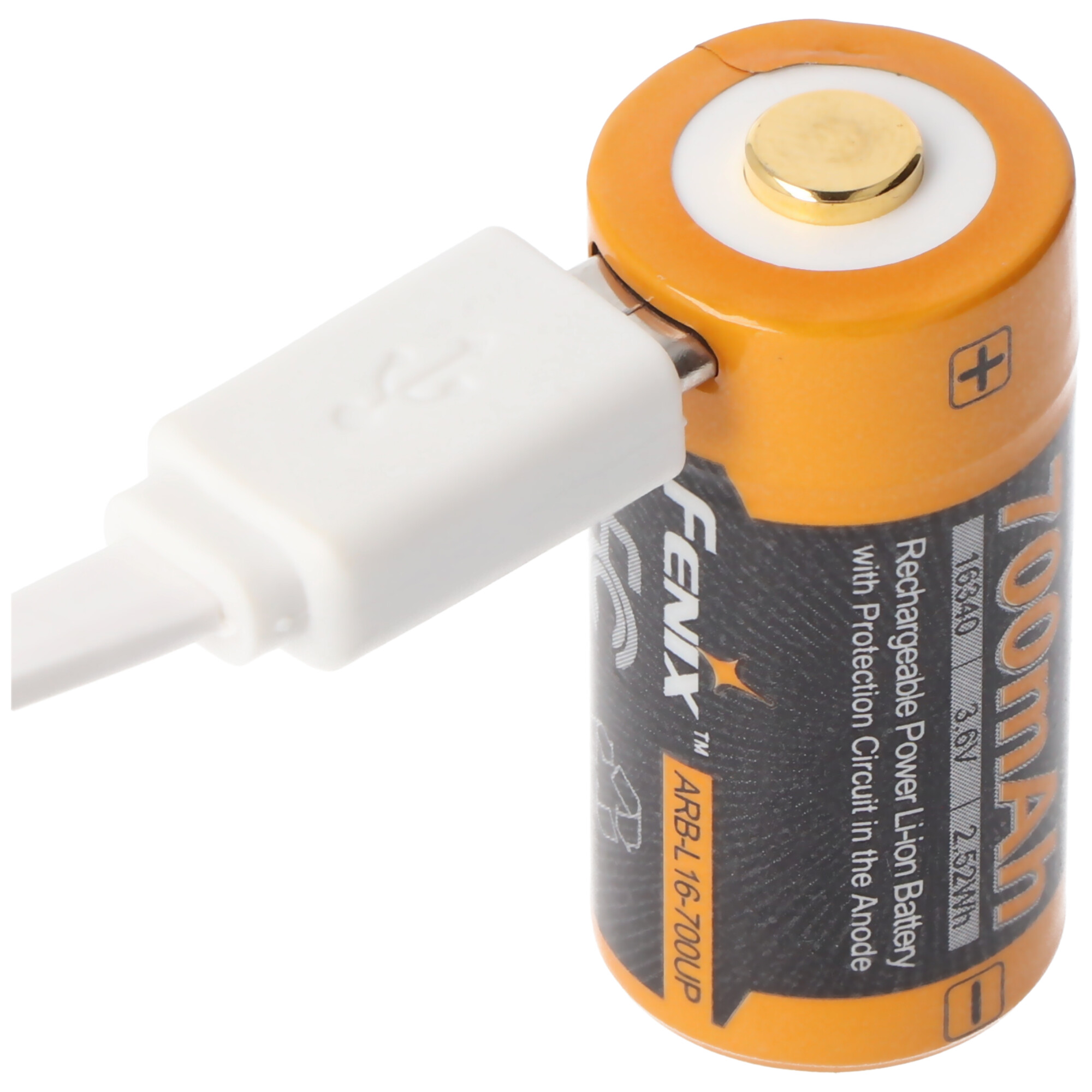 Eine orangefarbene, wiederaufladbare Fenix-Batterie mit einem weißen Ladekabel.