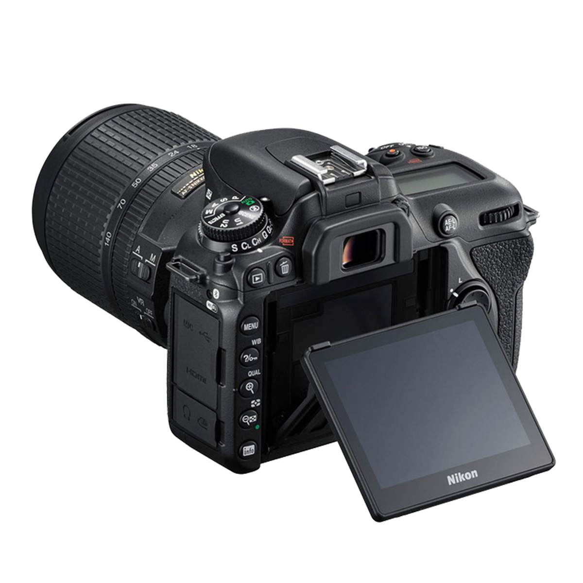 Schwarze DSLR-Kamera mit Objektiv, Bildschirm geöffnet. Weißer Hintergrund.