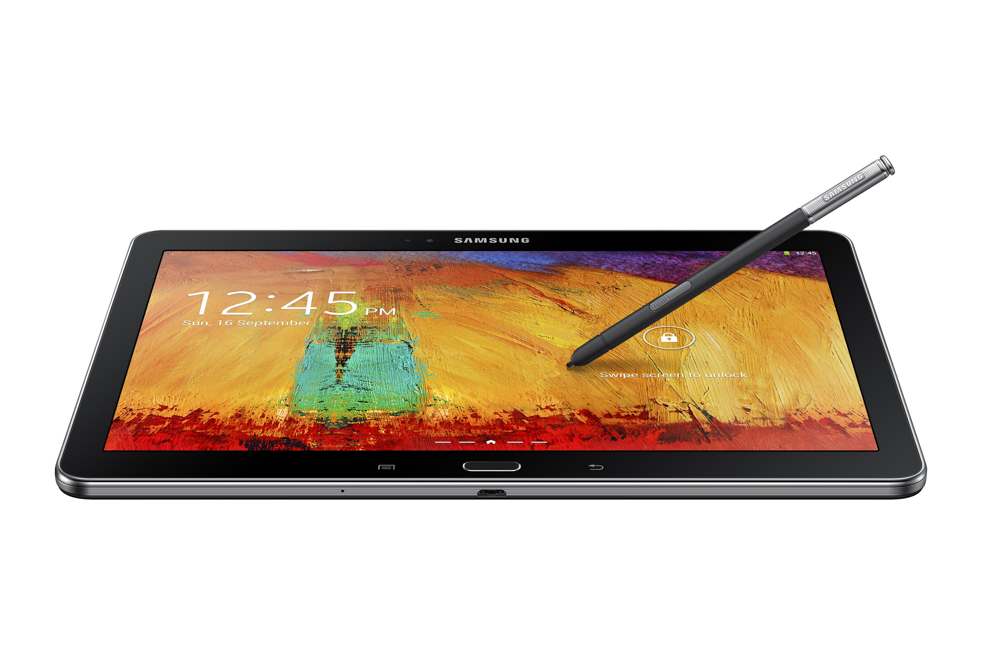 Tablet mit Stift auf weißem Hintergrund, zeigt ein farbenfrohes digitales Gemälde.