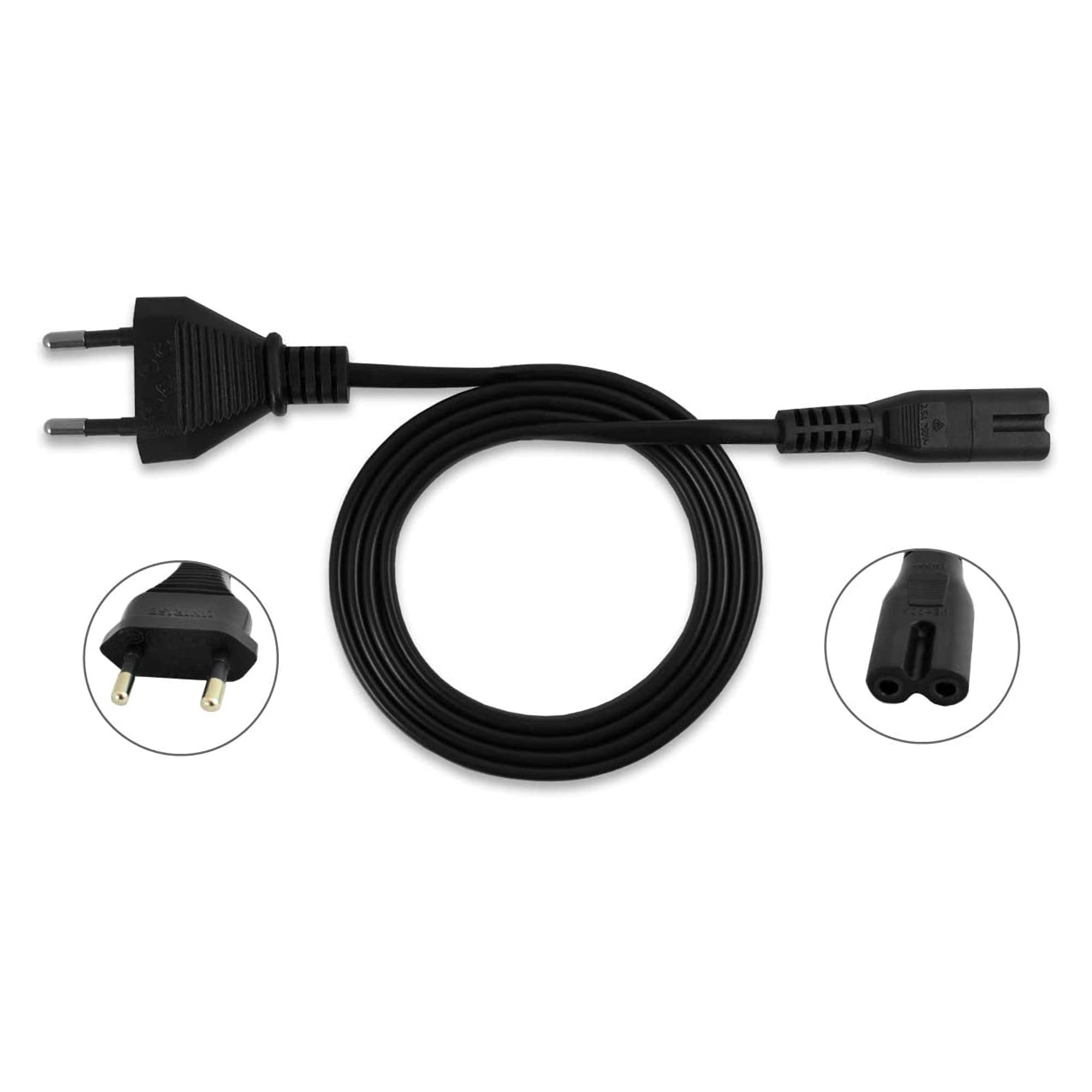 Schwarzes Netzkabel mit zwei Steckern und einem Kabel dazwischen, isoliert auf Weiß.
