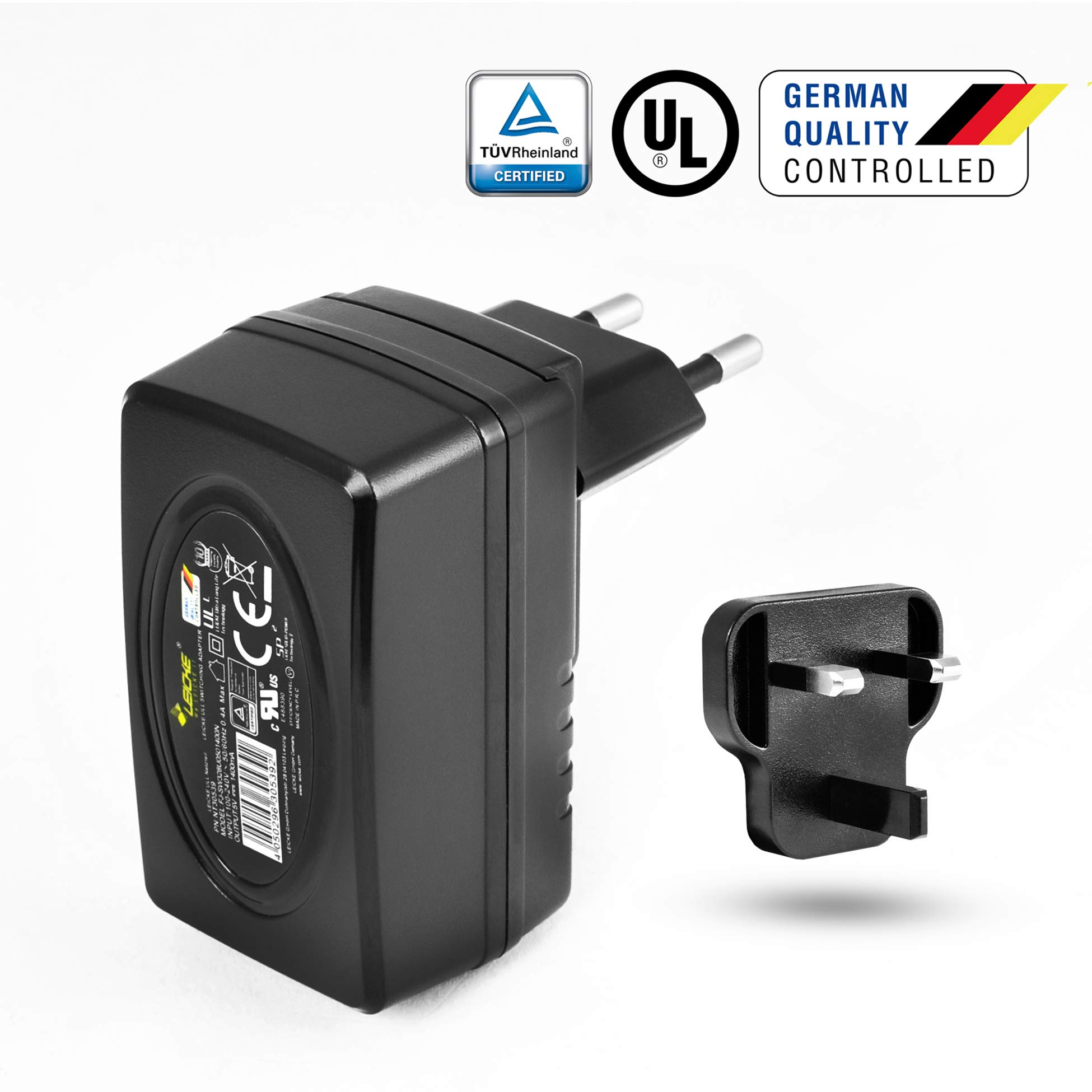 Schwarzes Netzteil und Stecker, mit Zertifizierungslogos und Etikett 'GERMAN QUALITY CONTROLLED'.
