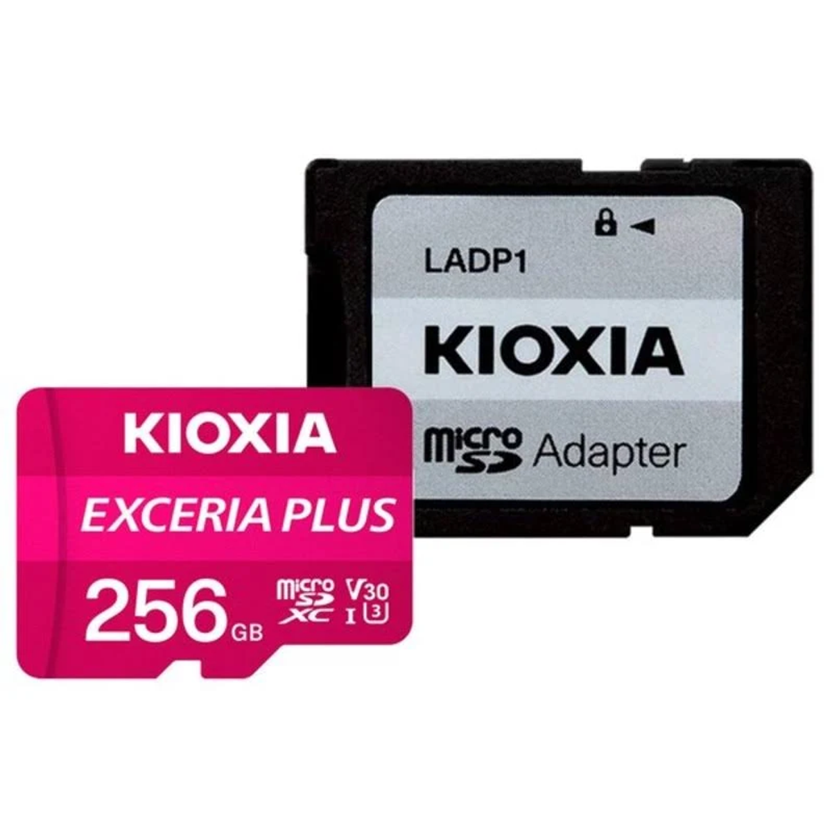 Scheda microSD KIOXIA 256GB e adattatore. Scheda rosa, adattatore nero. Sfondo bianco.