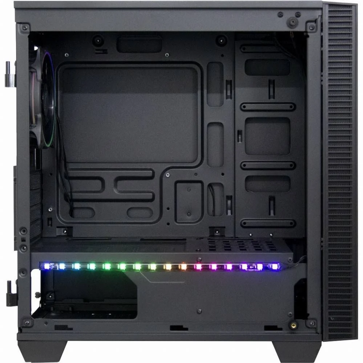 Leerer schwarzer Computergehäuse-Innenraum mit geöffneter Seitenwand. Verschiedene Befestigungspunkte. Schwarz.