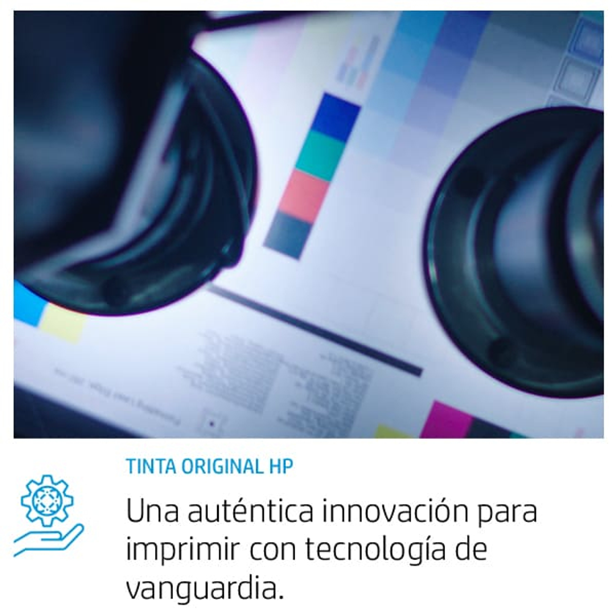 Gros plan d'une impression avec des nuanciers, avec un slogan sur l'innovation authentique avec l'encre Original HP.