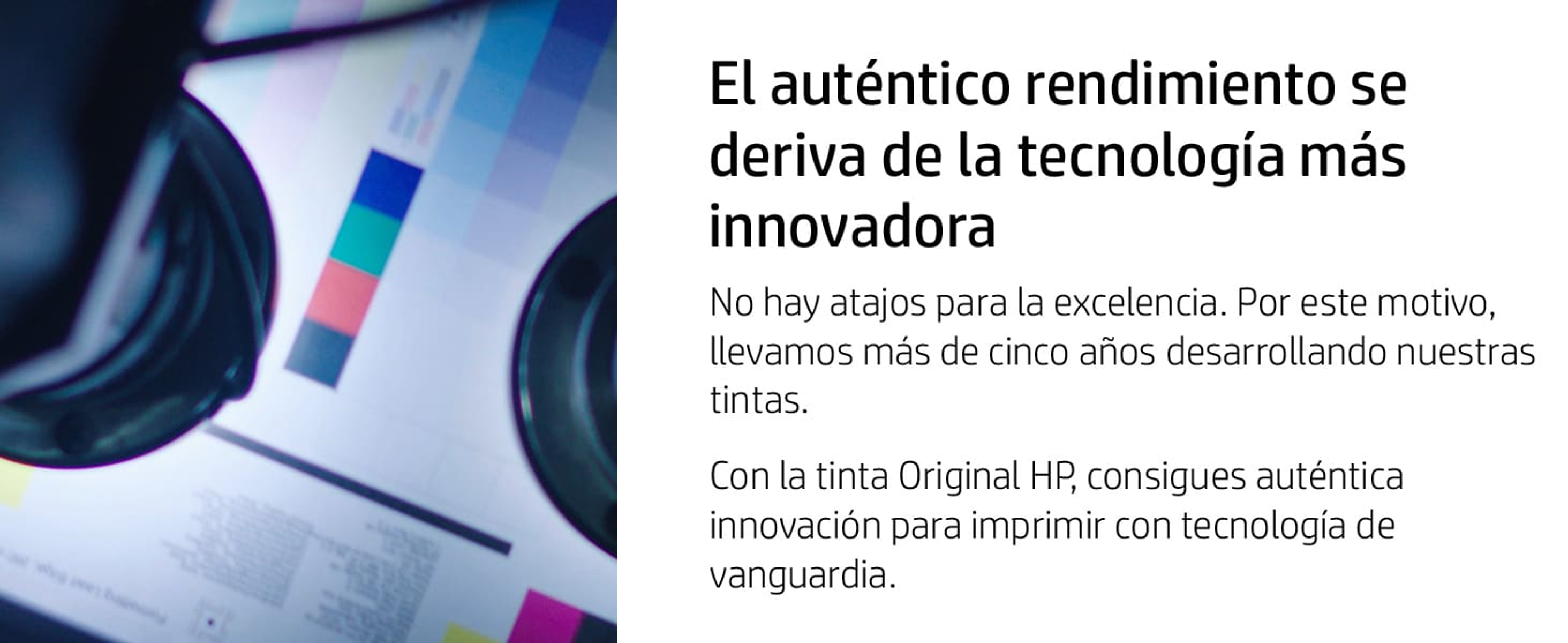 Gros plan d'une impression avec des nuanciers, avec un slogan sur l'innovation authentique avec l'encre Original HP.