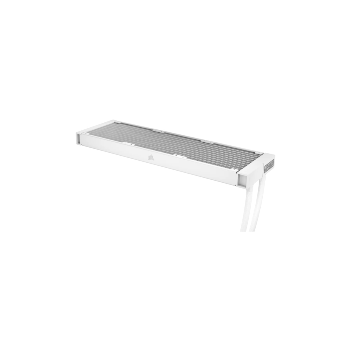 Enfriador de agua para computadora blanco. Radiador rectangular largo con dos tubos blancos.