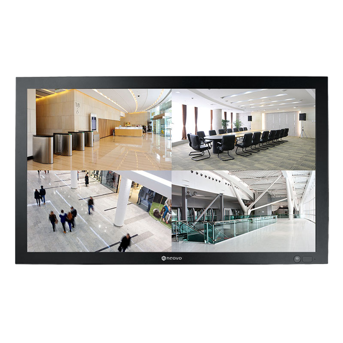Ein großer Monitor zeigt vier verschiedene Ansichten eines Gebäudeinneren mit Menschen und Architektur.