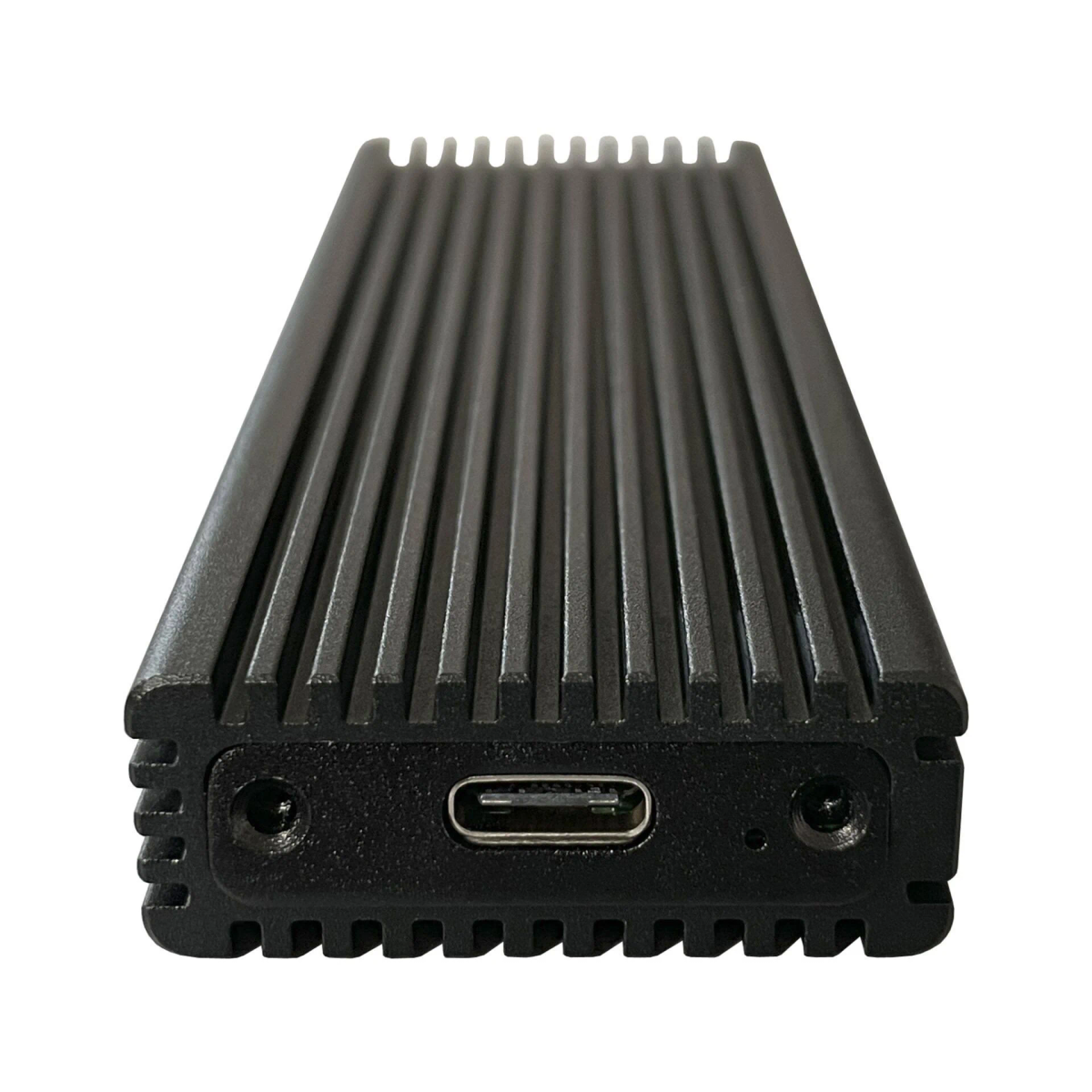 Eine schwarze, rechteckige externe Festplatte mit USB-C-Anschluss und Kühlrippen.
