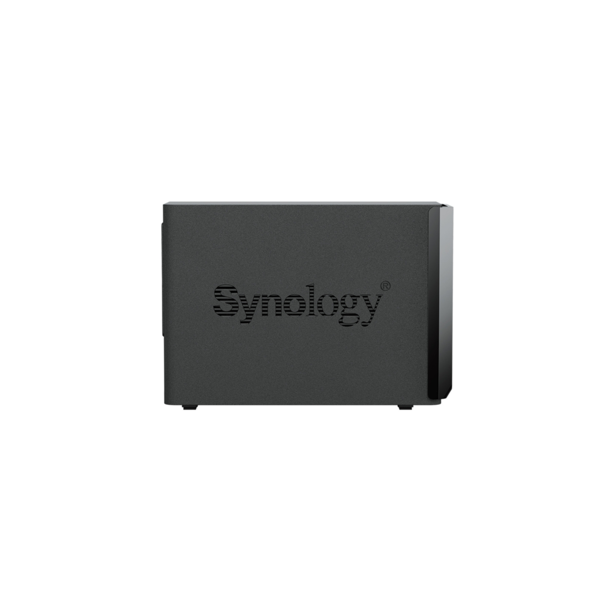 Un dispositivo NAS Synology negro. La marca está en el frente.