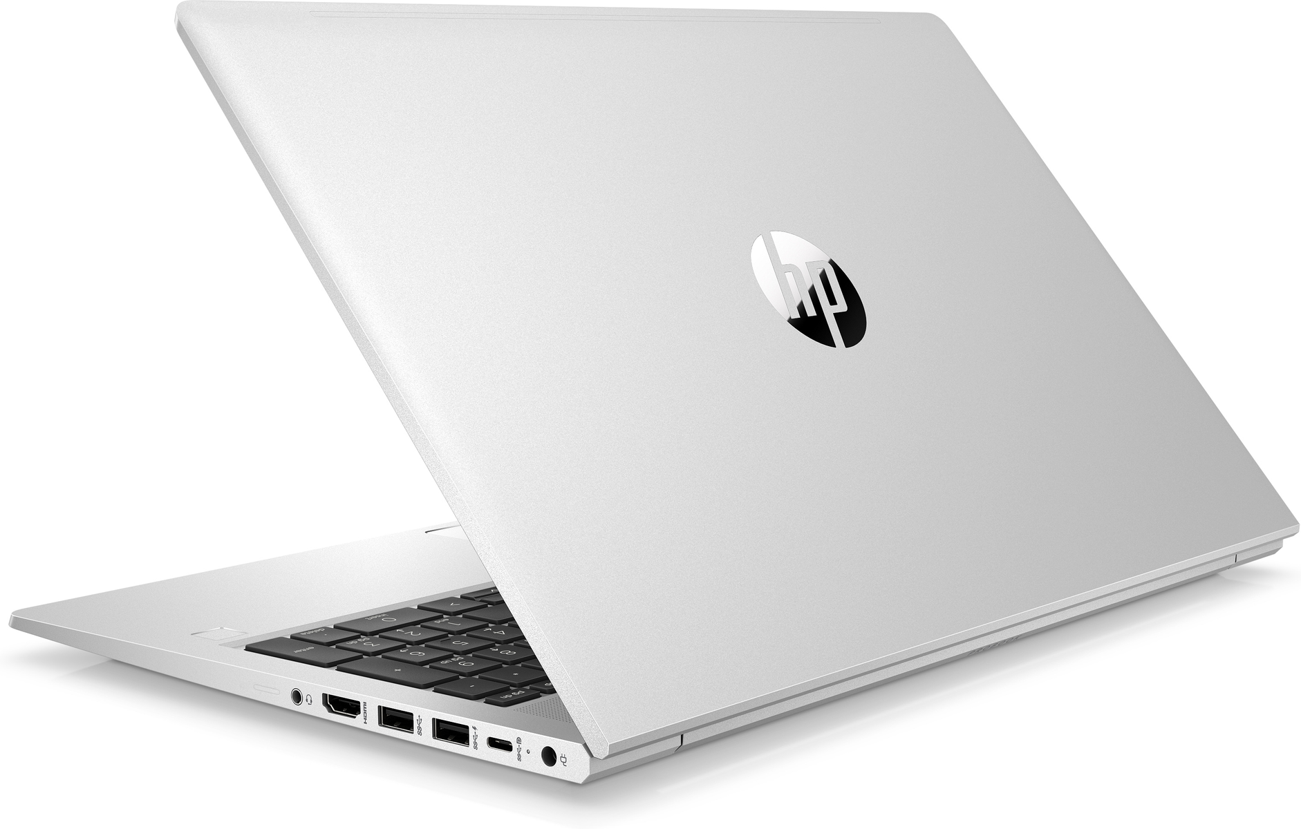 Portátil HP plateado, abierto en ángulo. Logotipo HP en la parte trasera. Teclado negro visible.