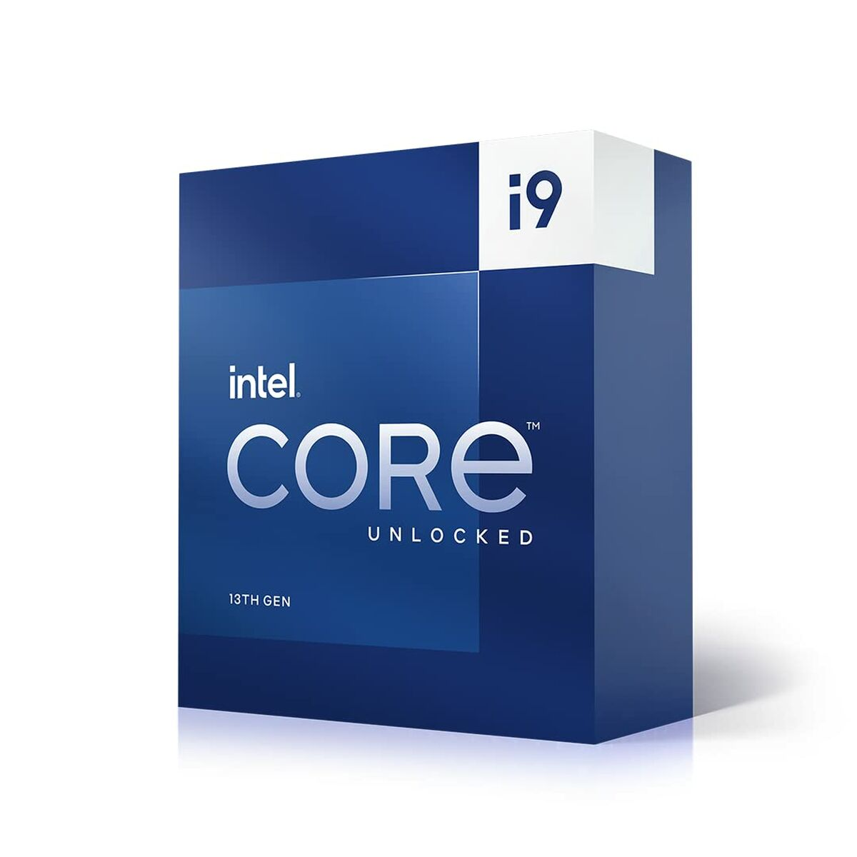 Caja azul y negra Intel Core i9, fondo blanco.