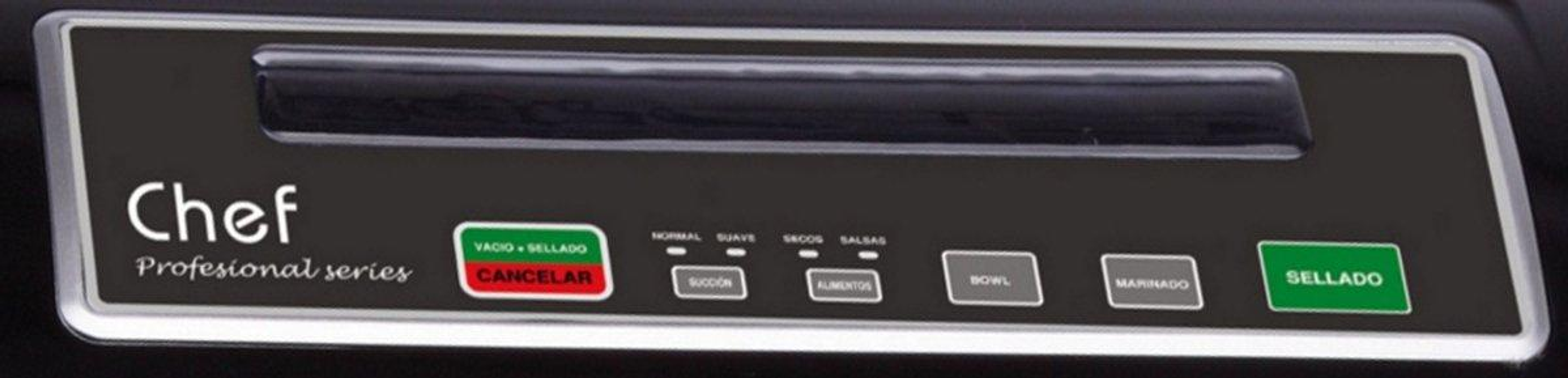 Panel de control de una envasadora al vacío Chef negra con botones y pantalla.