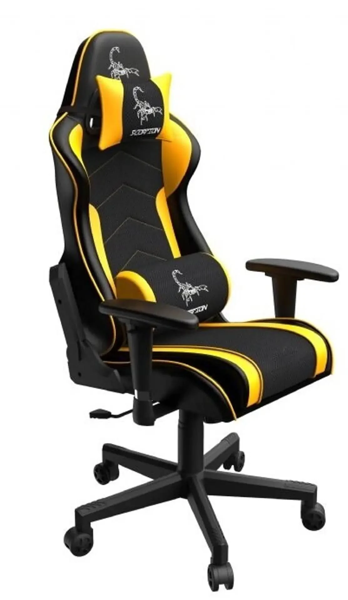 Gaming-Stuhl, schwarz und gelb, mit Skorpion-Logo auf Kopfstütze und Rücken. Schwarzes Gestell mit Rollen.