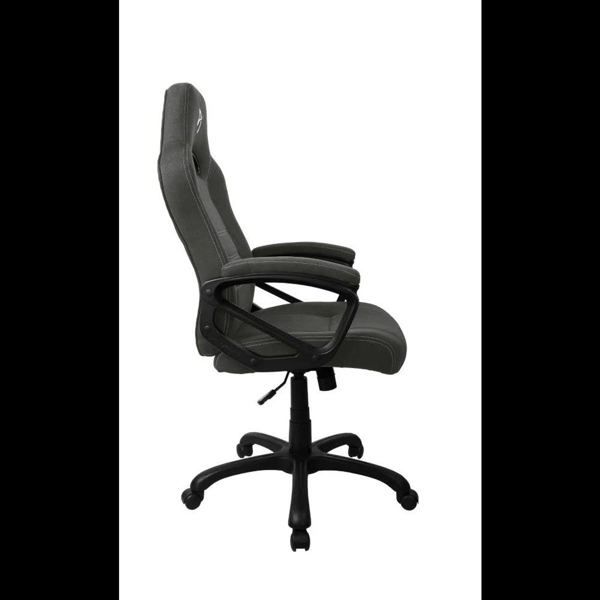 Sedia da gaming grigia e nera, vista laterale. Con braccioli, schienale e ruote.