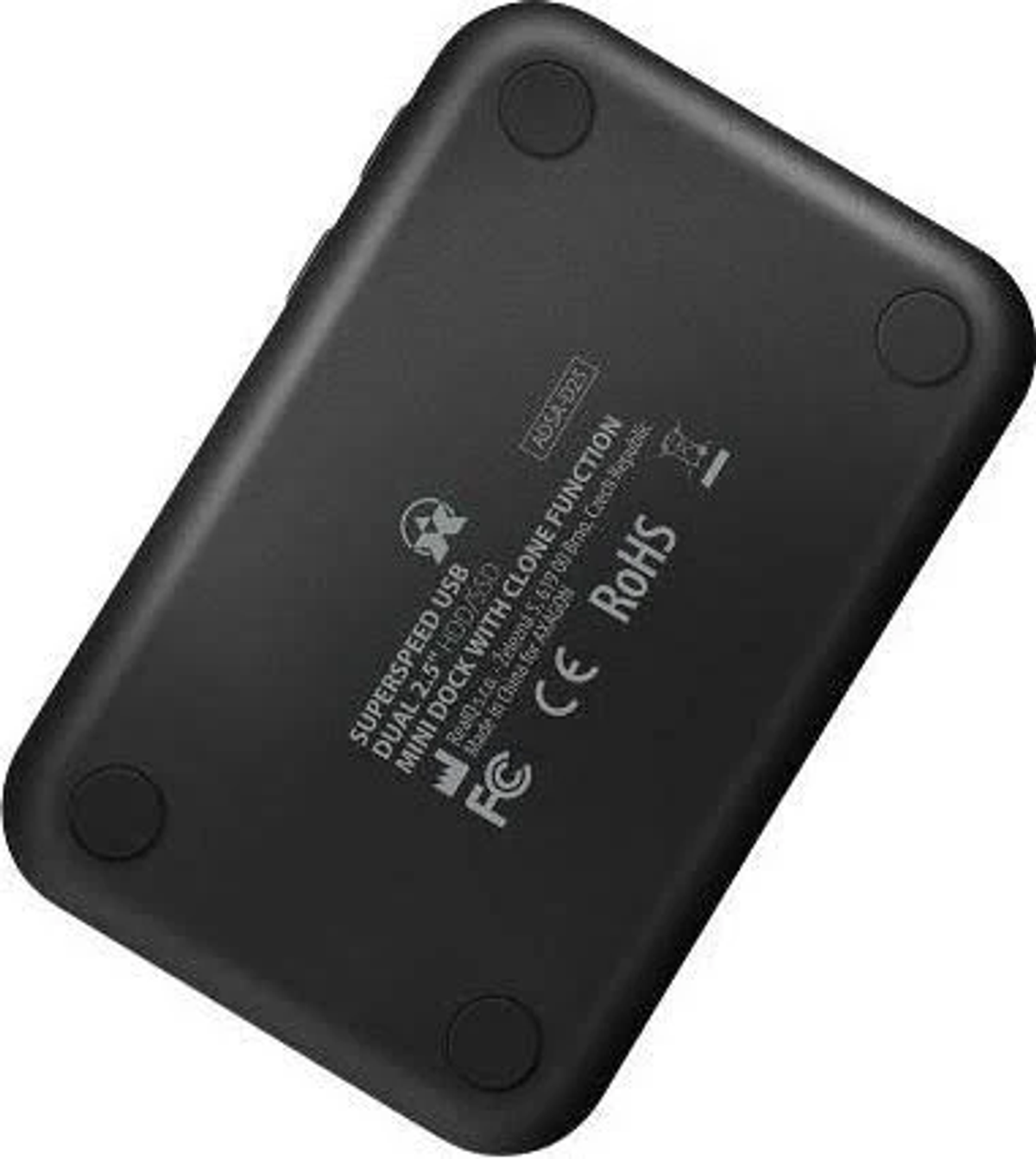 Schwarze externe Festplatten-Dockingstation mit USB-Anschlüssen. Weißer Hintergrund.