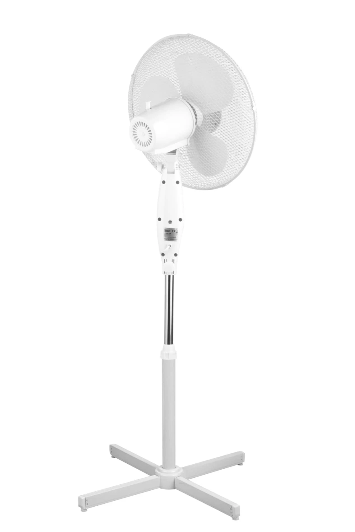 Weißer Standventilator mit Schutzgitter und Kreuzfuß.