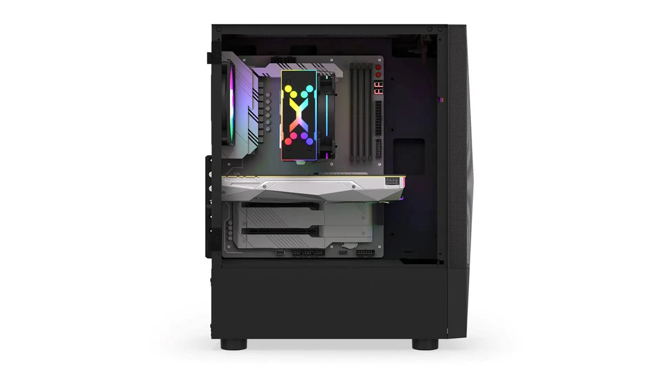 Ein schwarzes Computergehäuse geöffnet, das interne Komponenten zeigt, vor weißem Hintergrund.