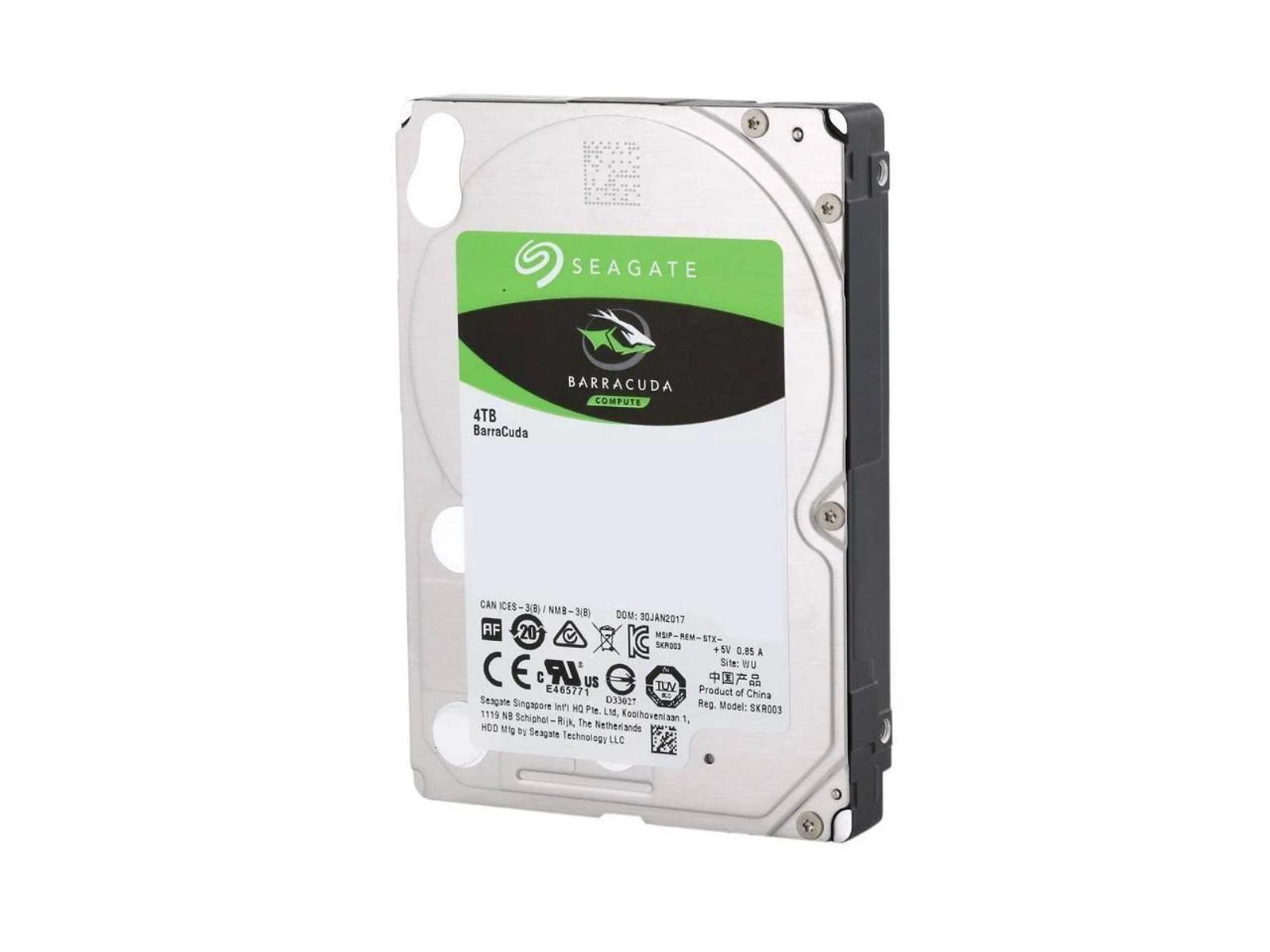 Eine Seagate 4TB Barracuda Festplatte. Sie hat ein grün-schwarzes Etikett.