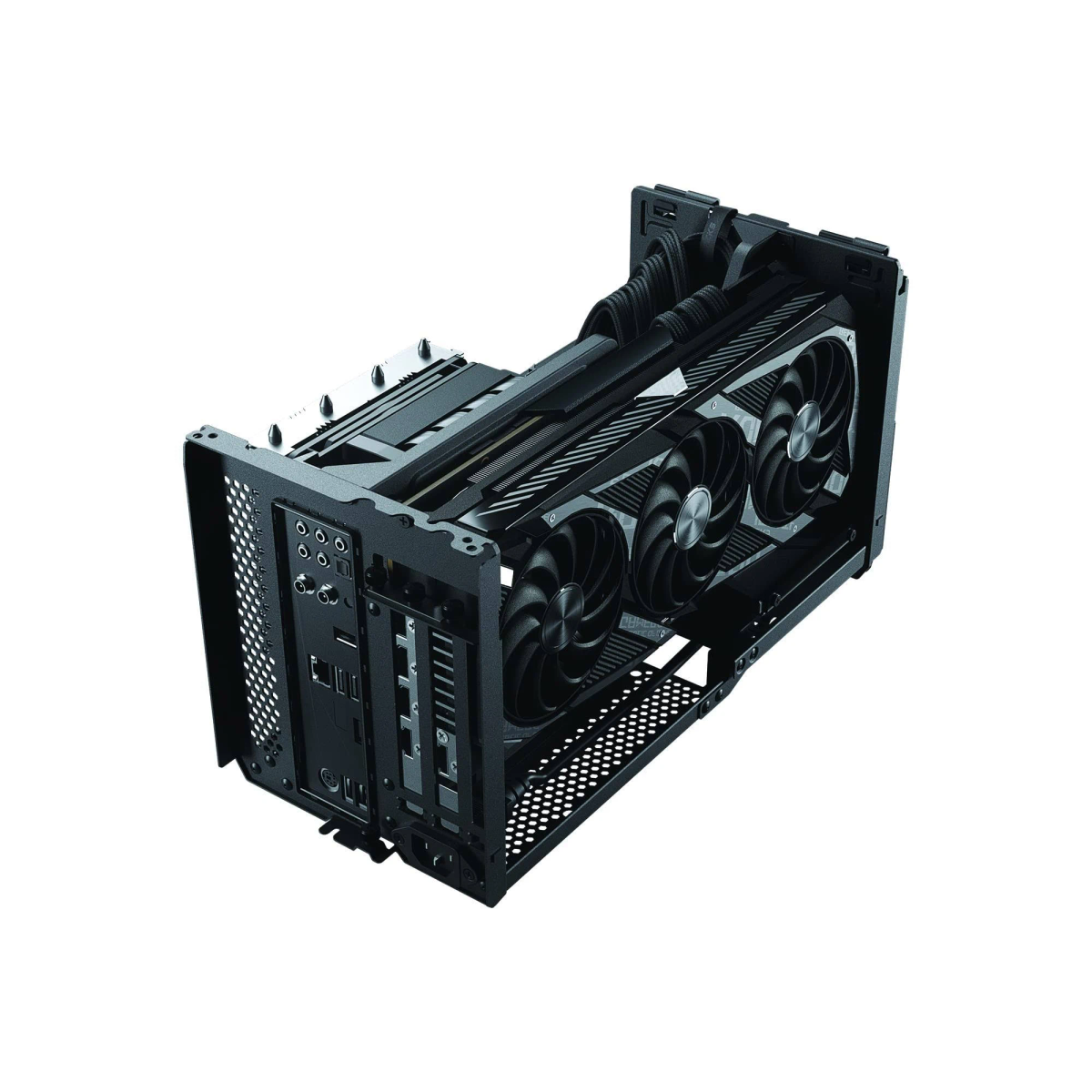 Una scheda grafica nera in un case. Ha tre ventole e un design nero e argento.