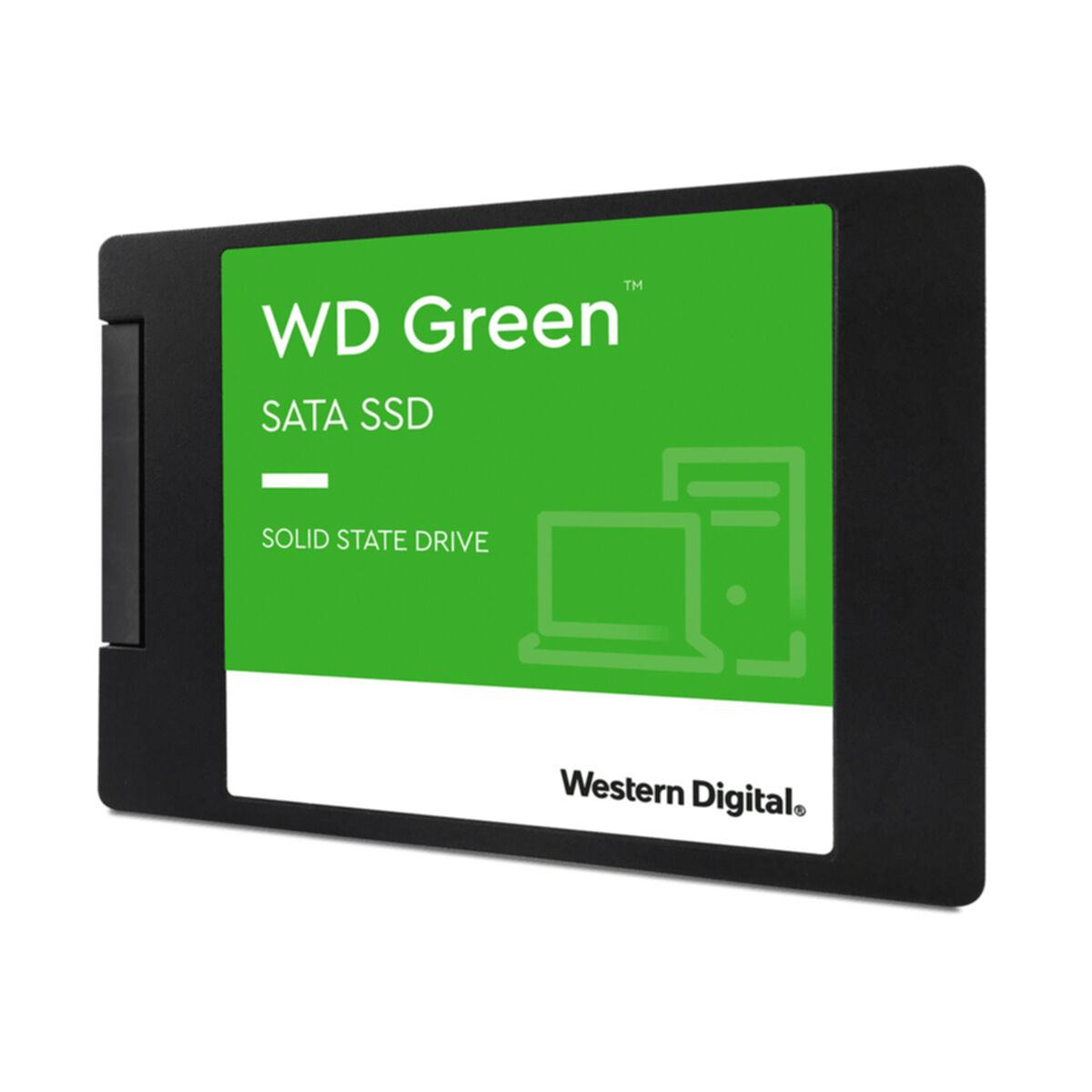 WD Green SATA SSD. Un SSD nero con un'etichetta verde. Il testo bianco indica il modello.