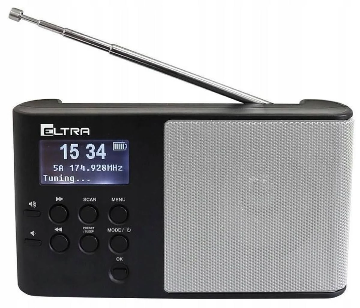 Radio digitale nera e argento. Visualizza l'ora e la frequenza. Antenna estesa, pulsanti visibili.