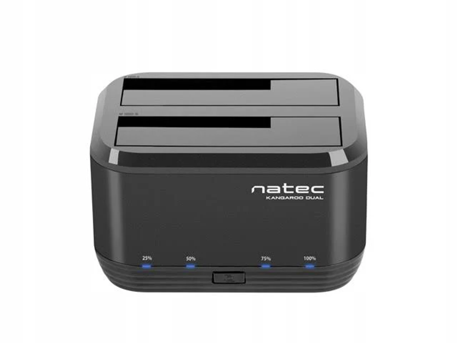 Een zwart Natec Kangaroo Dual dockingstation voor harde schijven met twee sleuven en een stroomindicator, op wit.