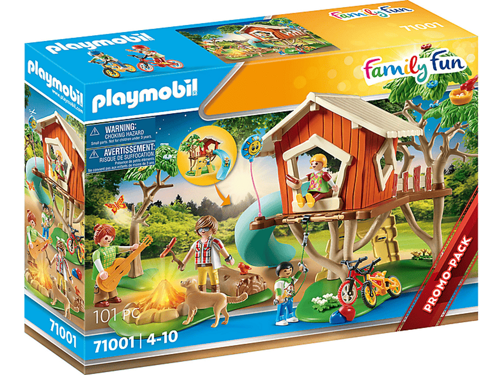 Ein Playmobil-Box-Set zeigt eine Baumhaus-Szene mit Figuren, Spielzeug und einem Lagerfeuer.