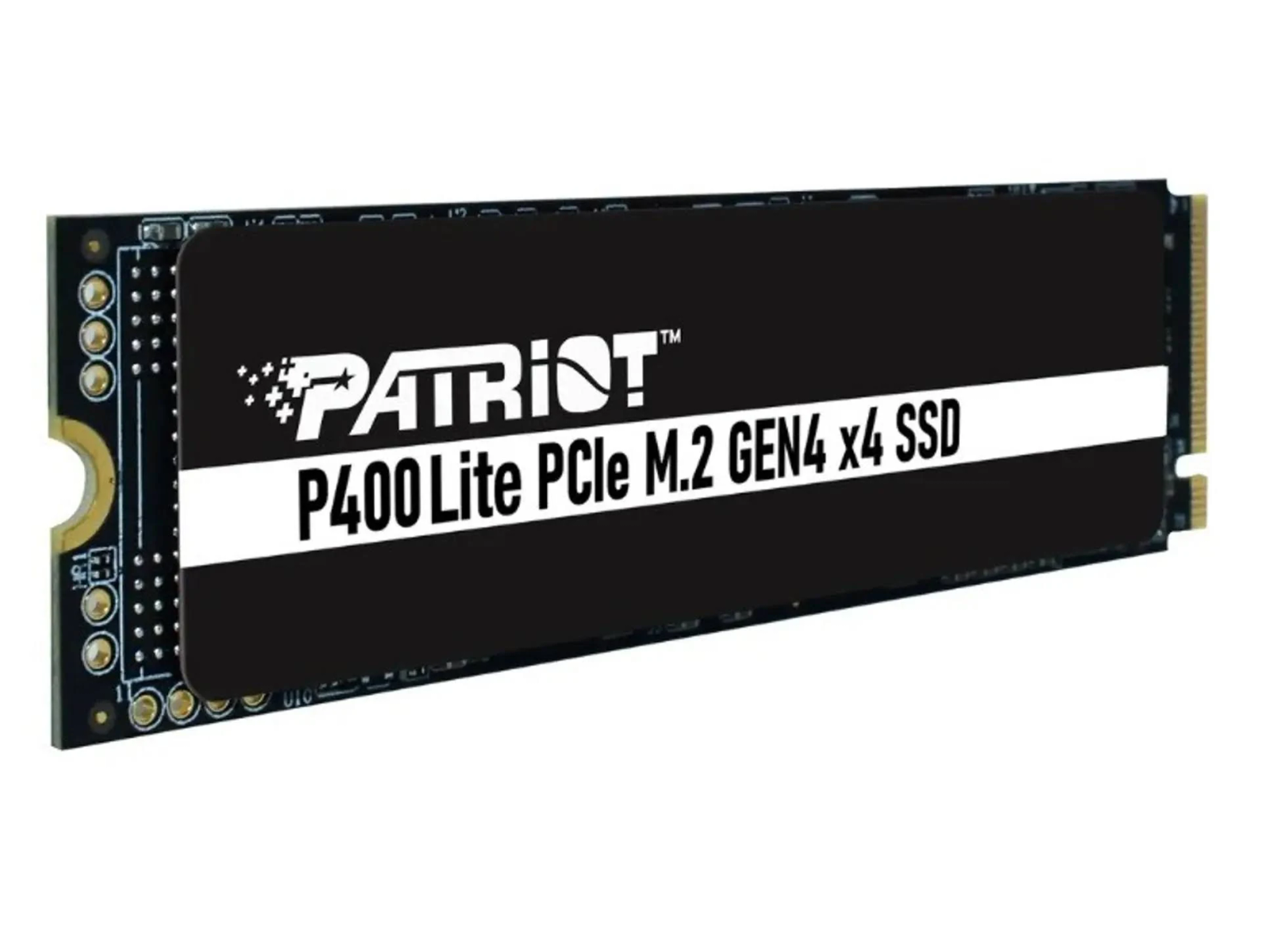 Czarny dysk SSD, marka Patriot, z czarną etykietą. Etykieta zawiera informacje o produkcie.