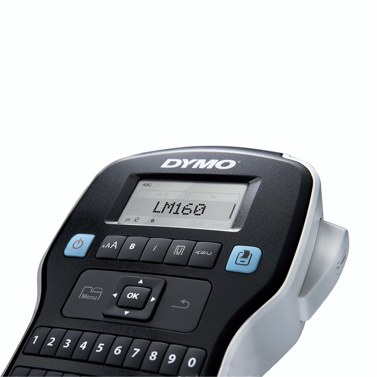 Une étiqueteuse noir et blanc affichant un écran et un clavier. La marque DYMO est visible.