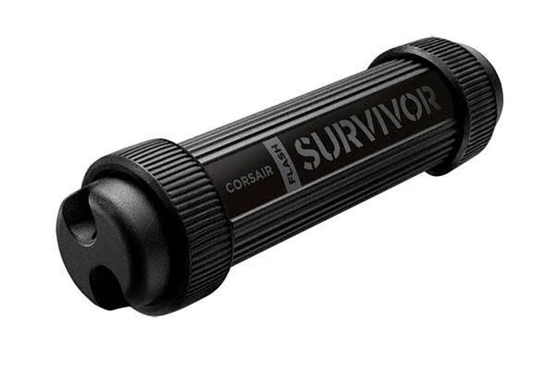 Czarny pendrive Corsair Survivor. Jest cylindryczny, z teksturowaną powierzchnią i czarnymi końcówkami.