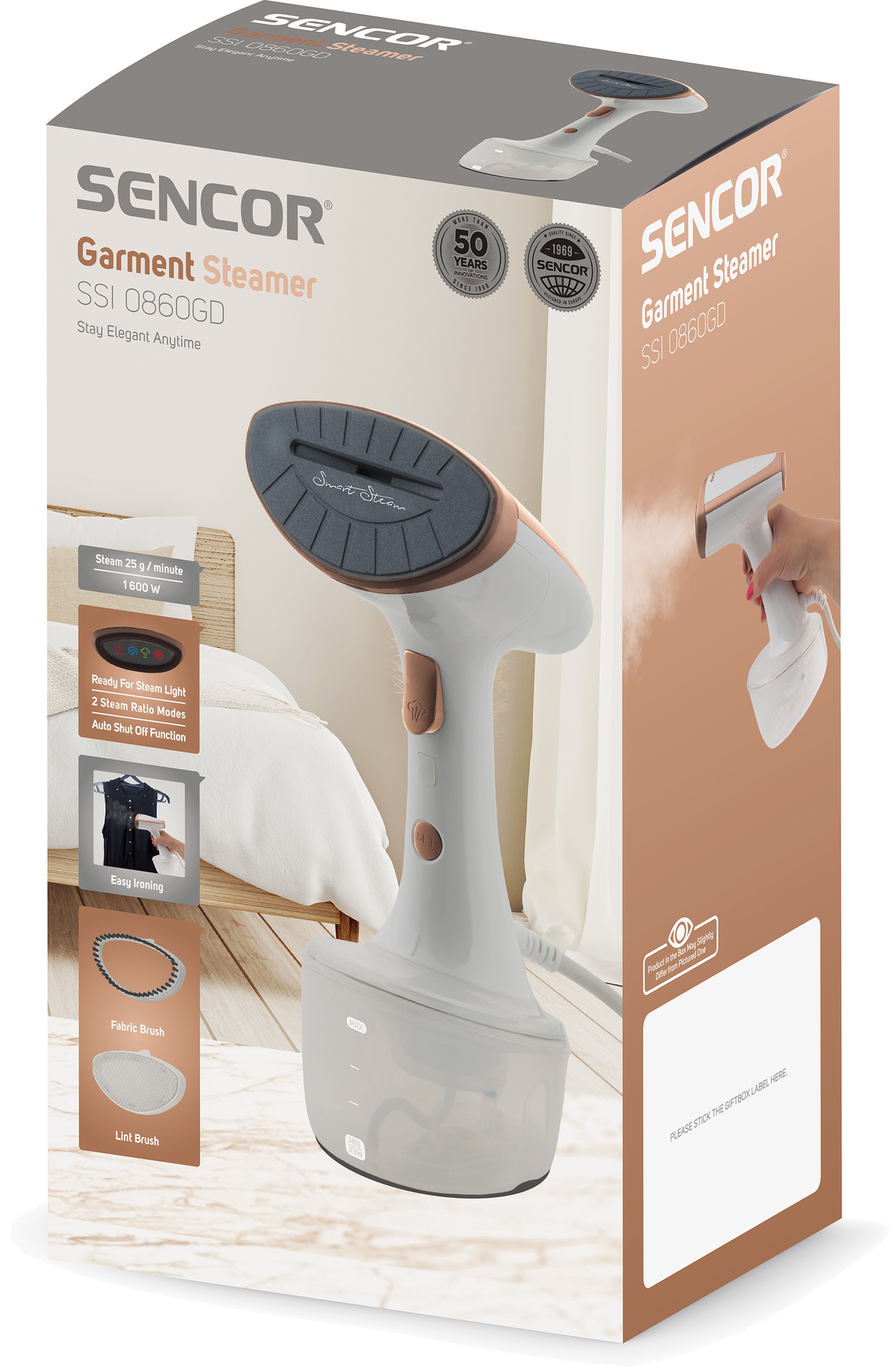 SENCOR Kleidungsdampfer-Box. Dampfer und Zubehör sind sichtbar. Weißer Hintergrund.