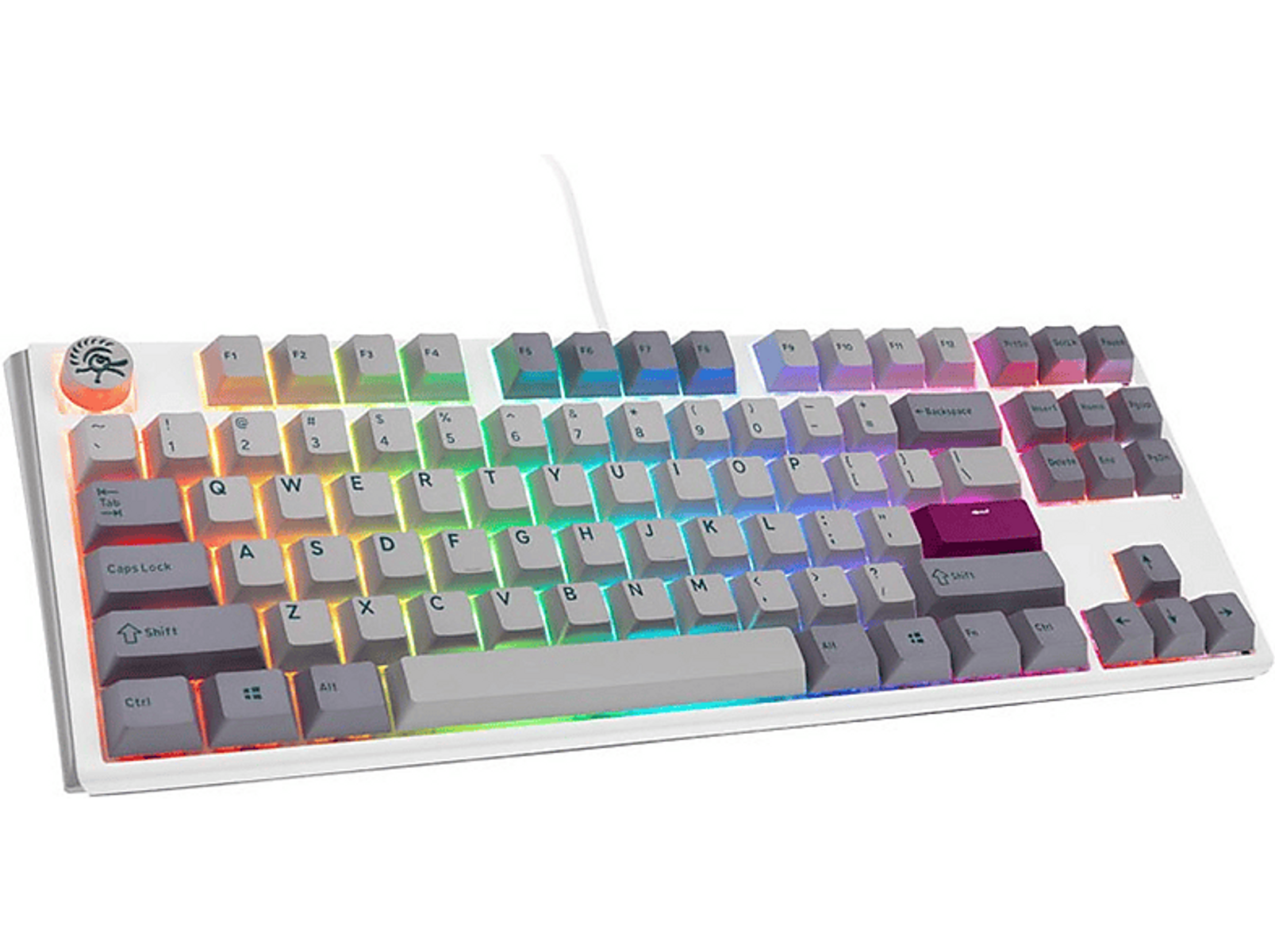 Biała klawiatura z kolorowymi klawiszami, tęczowe podświetlenie i białe tło.
