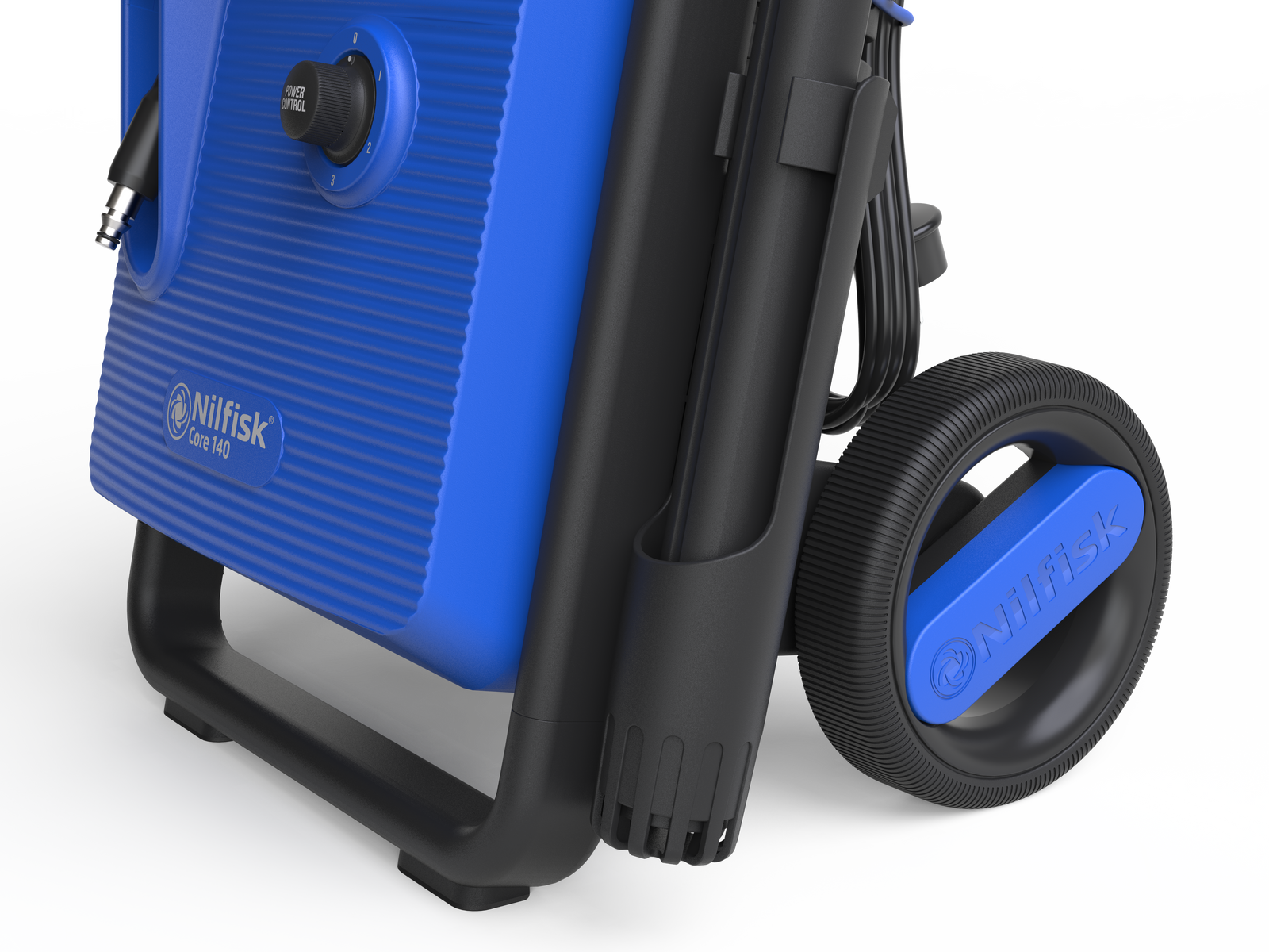 Niebiesko-czarna myjka ciśnieniowa na białym tle. Czarny uchwyt i koło.