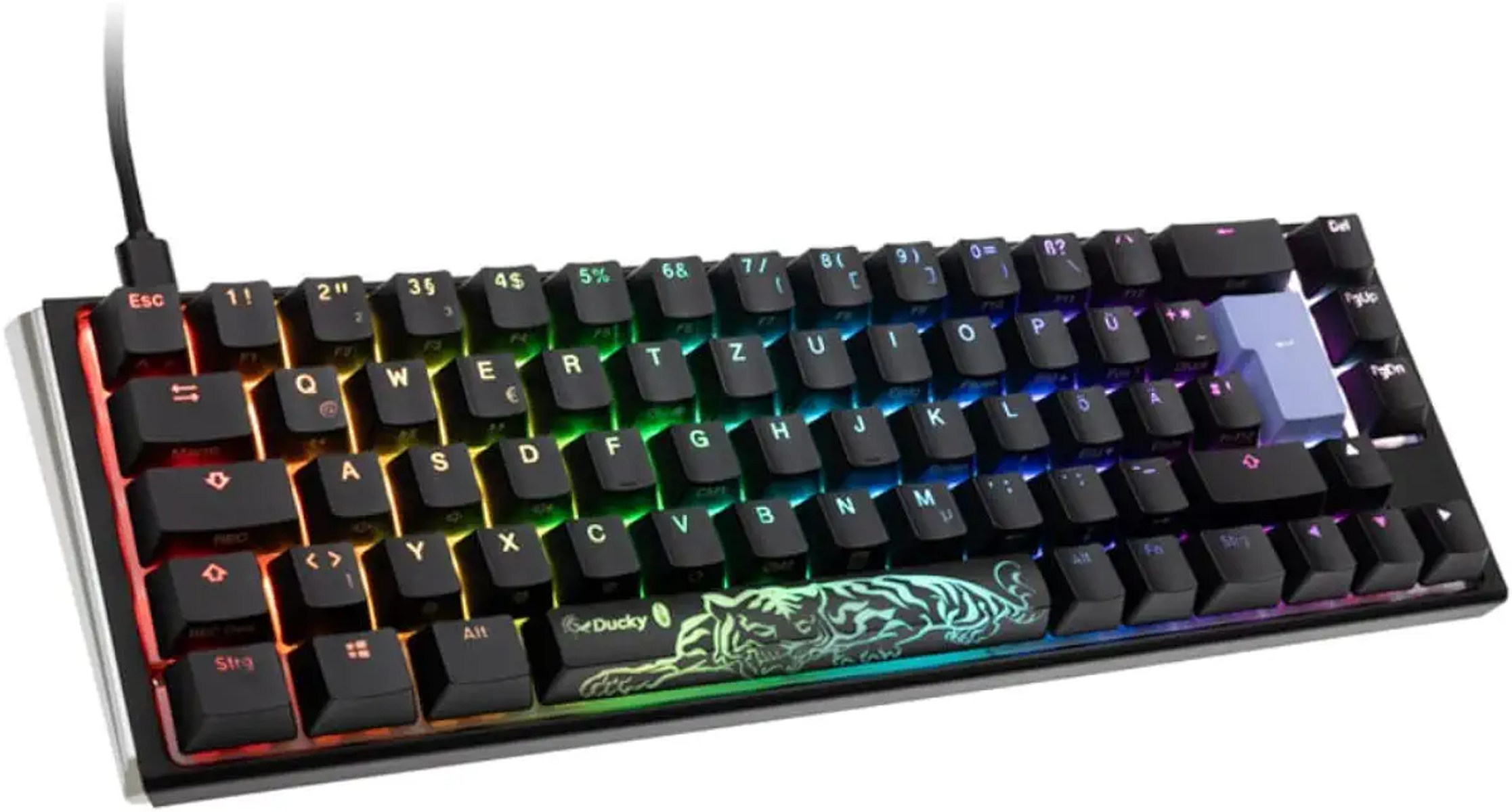 Una tastiera meccanica Ducky nera con retroilluminazione arcobaleno e design a tigre.