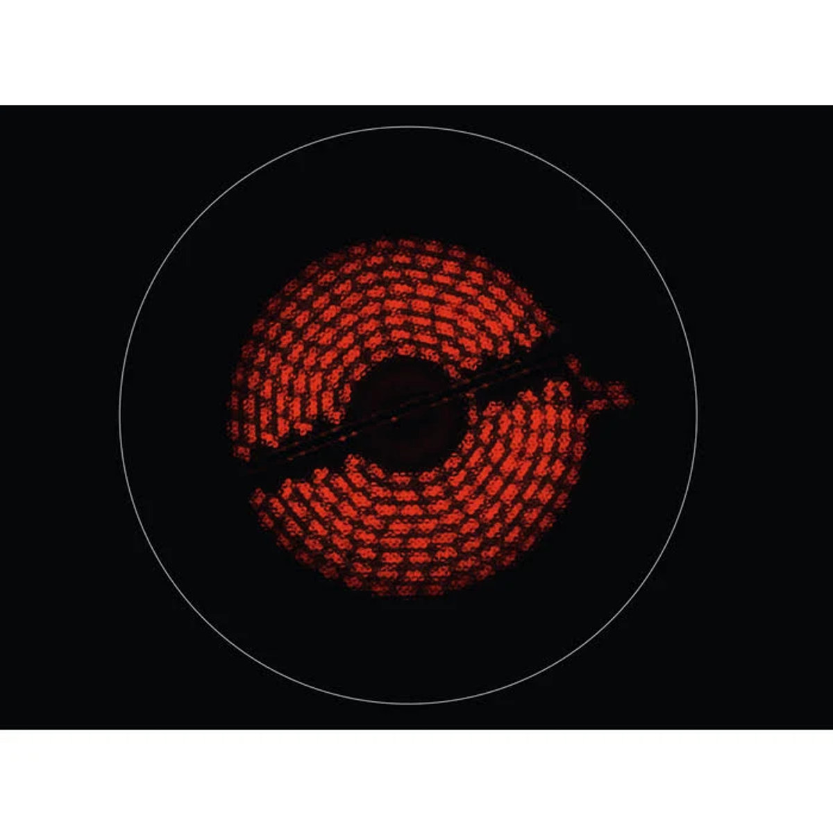 Roter, heißer Herdplattenbrenner mit kreisförmigem Design auf schwarzem Hintergrund.