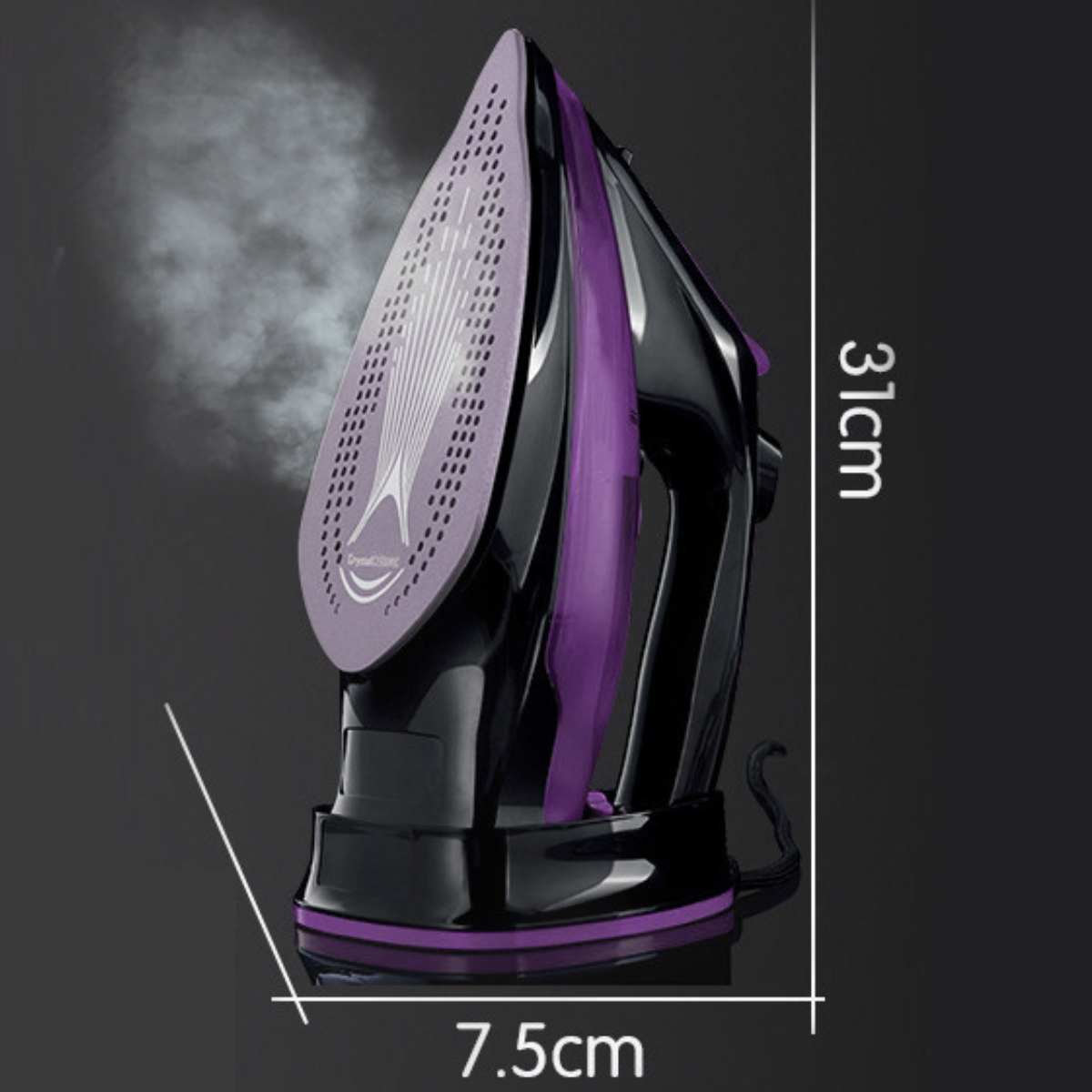 Ein schwarz-violettes Dampfbügeleisen mit Dampfausstoß. Maße werden mit 31 cm Höhe und 7,5 cm Breite angezeigt.