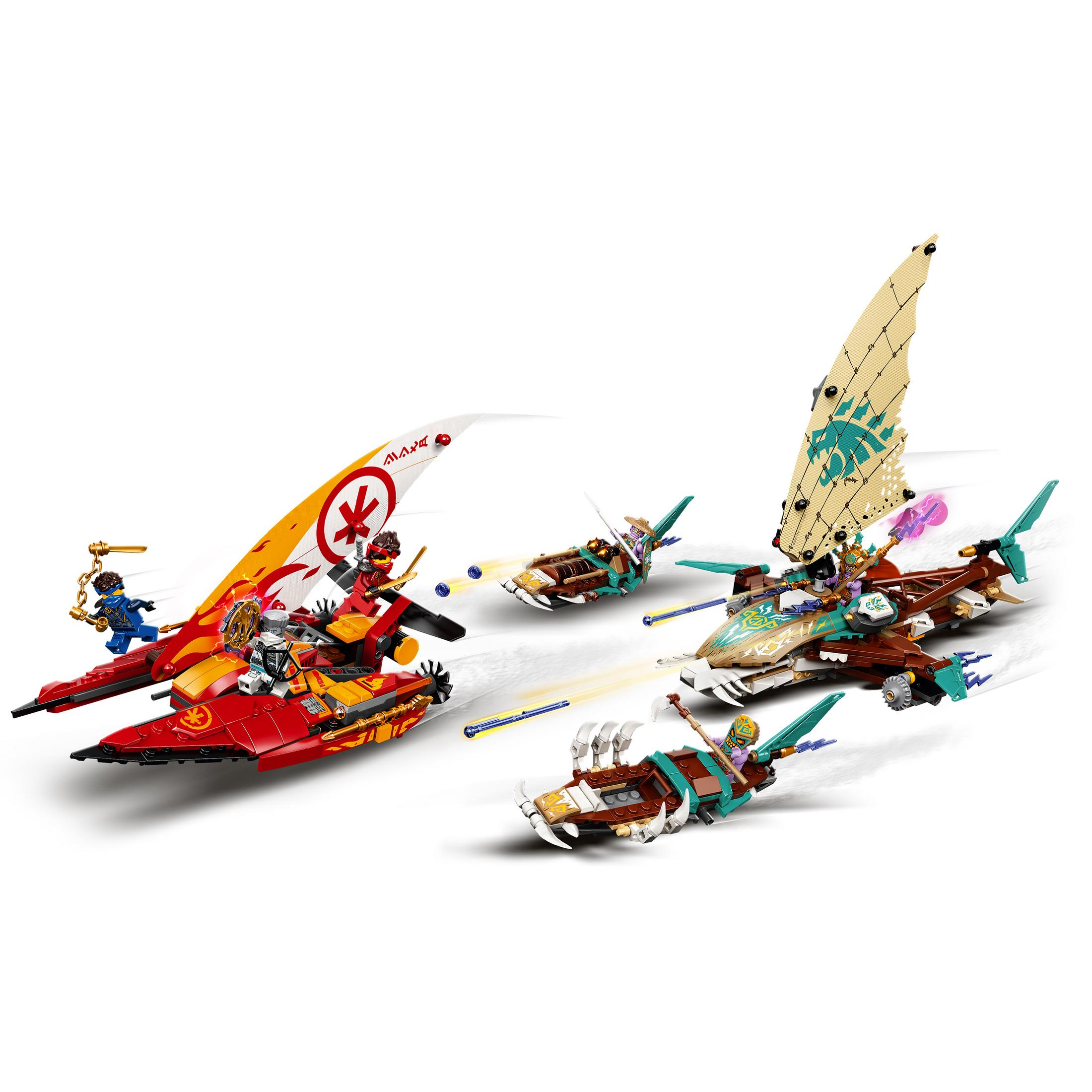Beyaz zemin üzerinde dört su taşıtı, minifigür ve mermilerden oluşan Lego Ninjago seti.