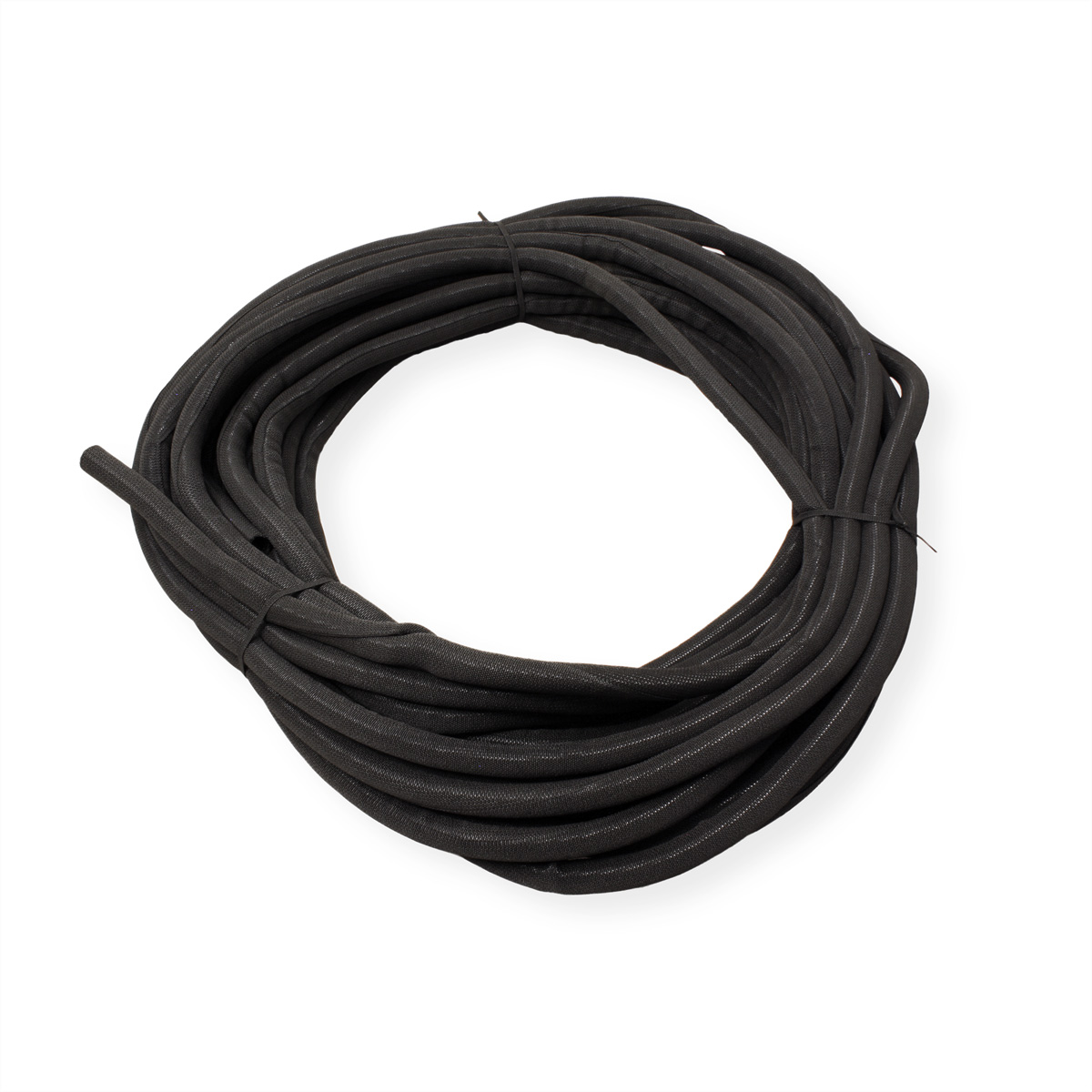 Tubo flessibile nero, arrotolato, probabilmente un tubo o un cavo, su sfondo bianco.