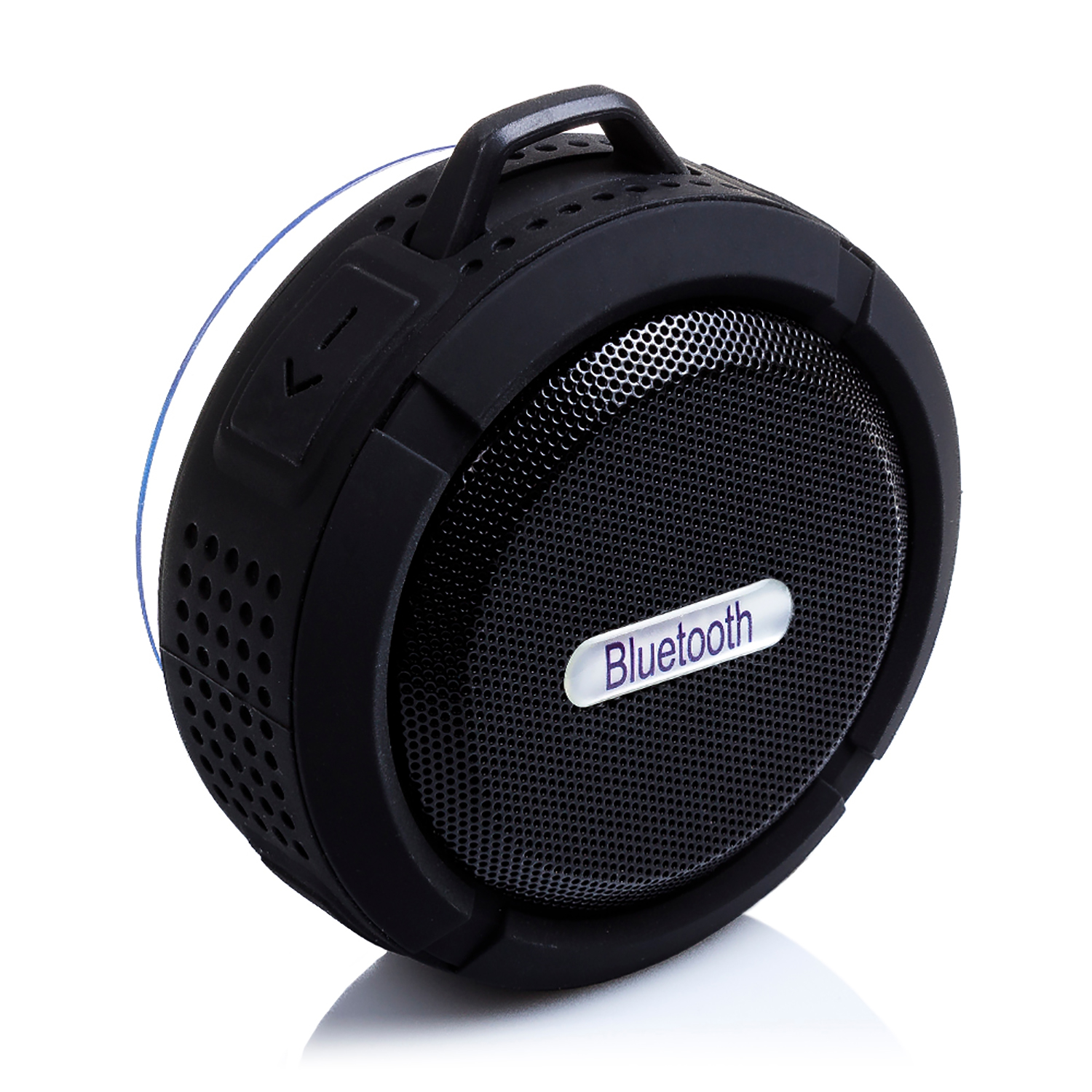 Altoparlante Bluetooth nero e blu. Parte anteriore dell'altoparlante in rete nera. Sfondo bianco.