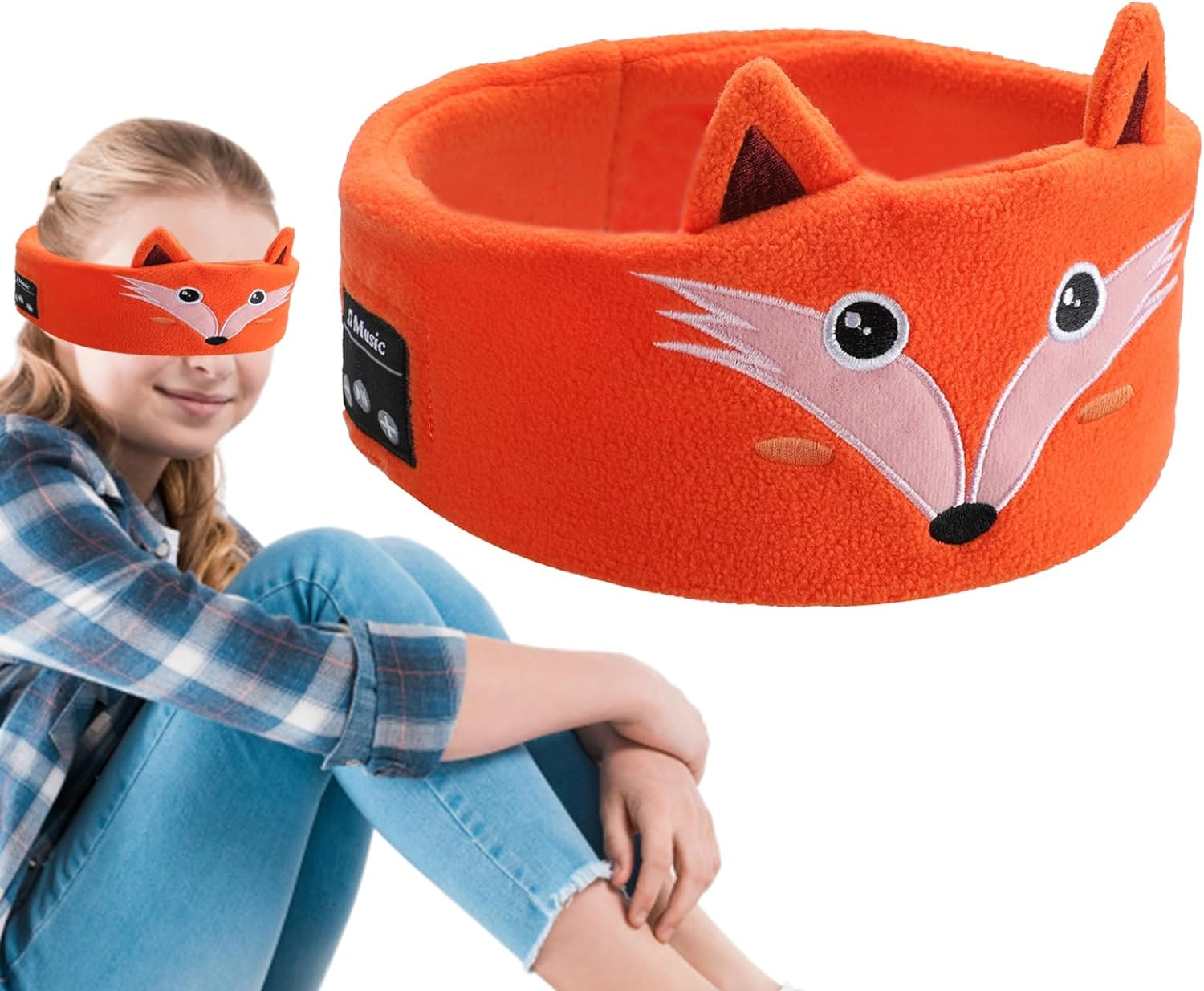 Ein Mädchen mit einem fuchsformigen Stirnband. Das Stirnband ist orange mit einem Fuchsgesicht.
