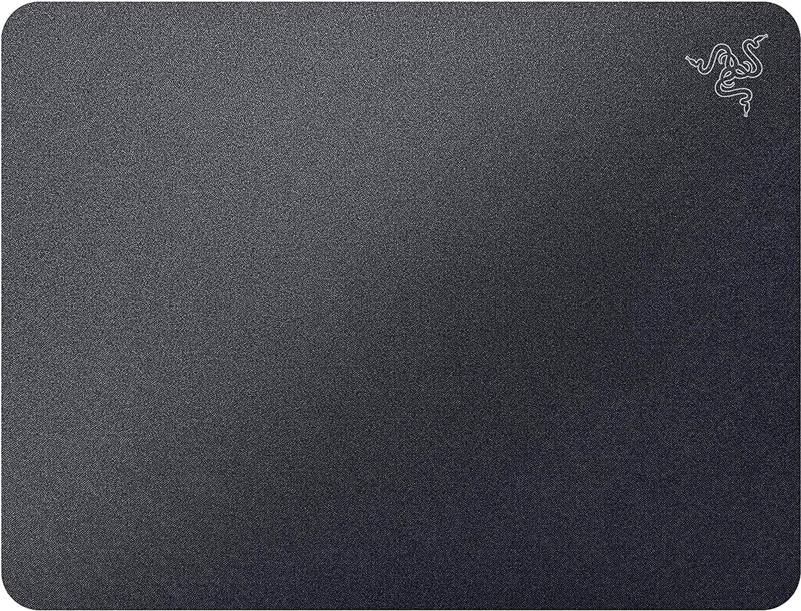 Czarna podkładka pod mysz z logo Razer. Tło jest gładkie.