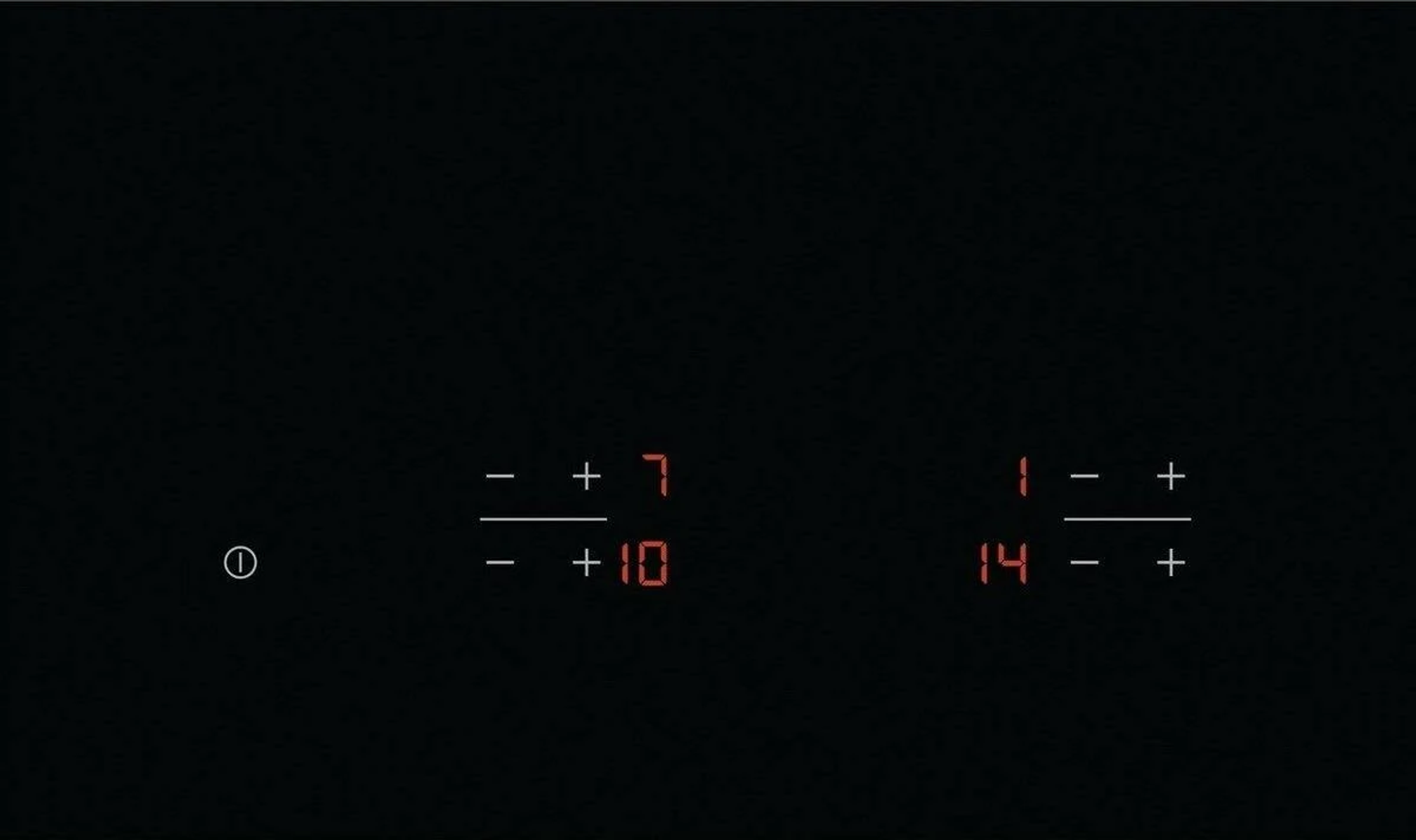 Czarna płyta indukcyjna z czerwonym wyświetlaczem numerycznym i przyciskami.