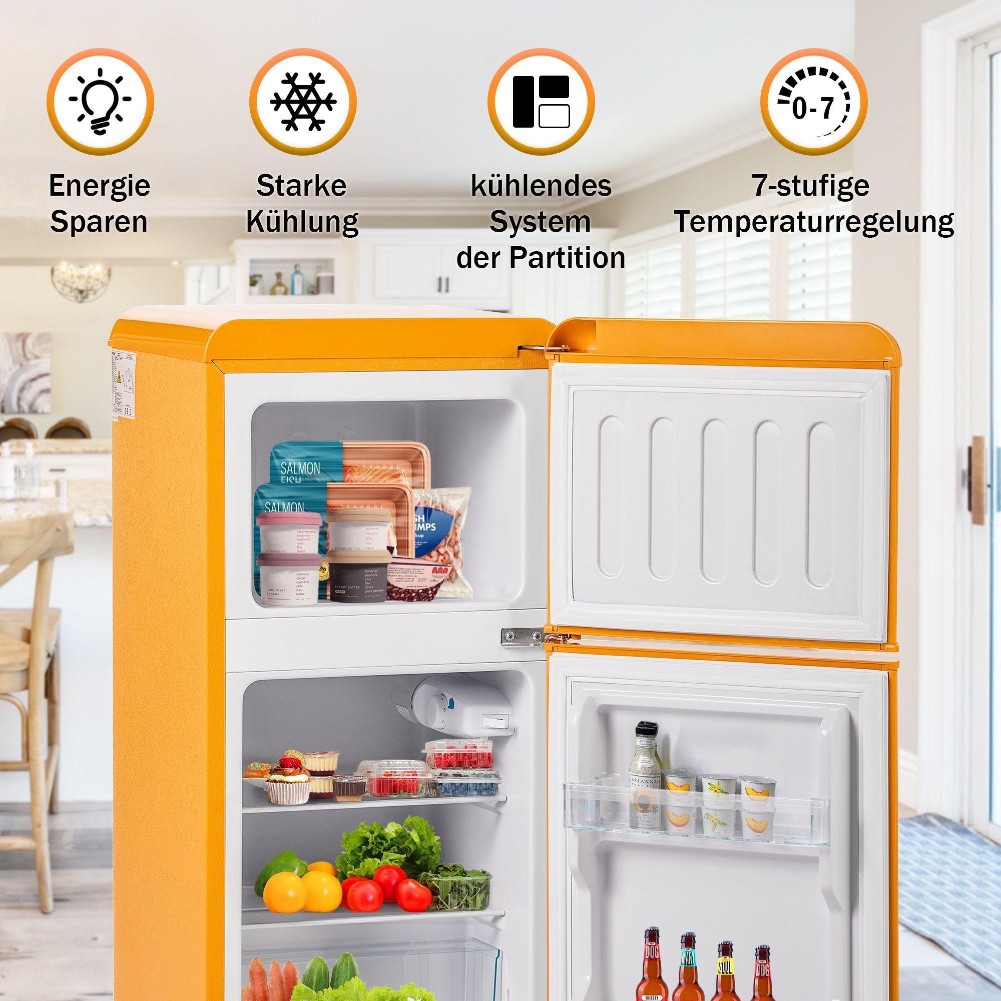 Ein orangefarbener Kühlschrank mit geöffneten Türen. Lebensmittel sind sichtbar.