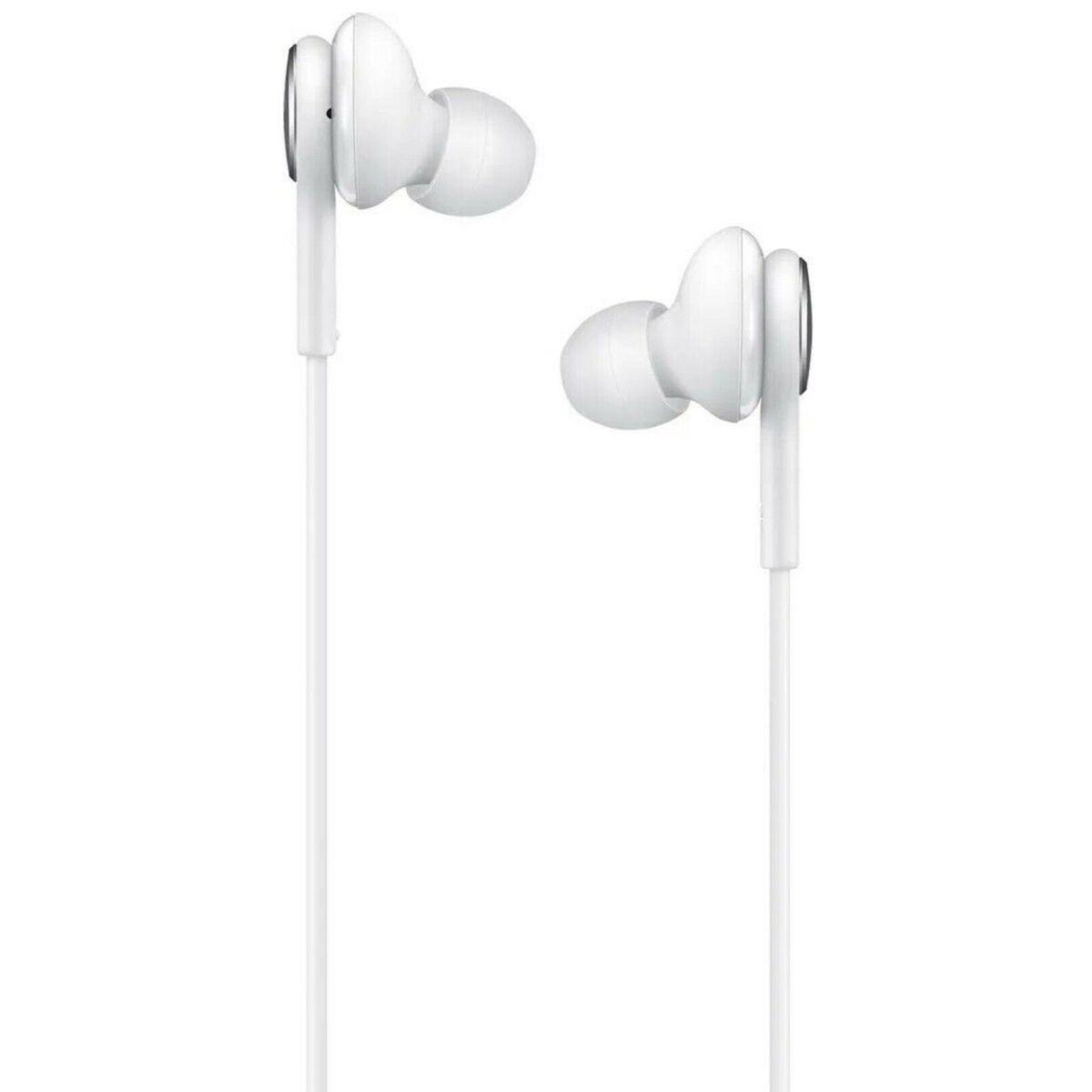 Auricolari bianchi con un lungo cavo bianco su sfondo bianco.